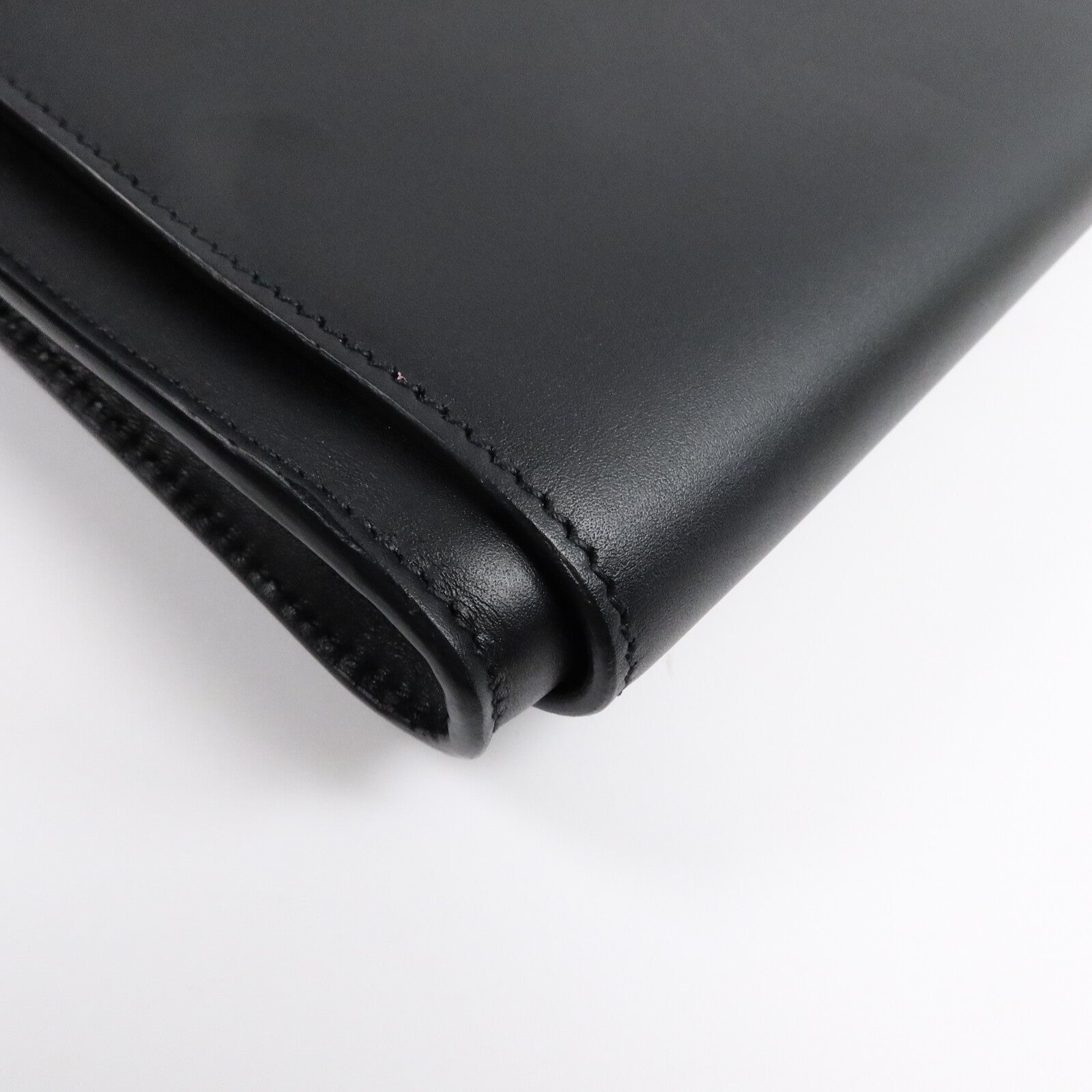 BALENCIAGA 牛皮皮革Bel Air Small Clutch On Strap鏈帶肩背袋