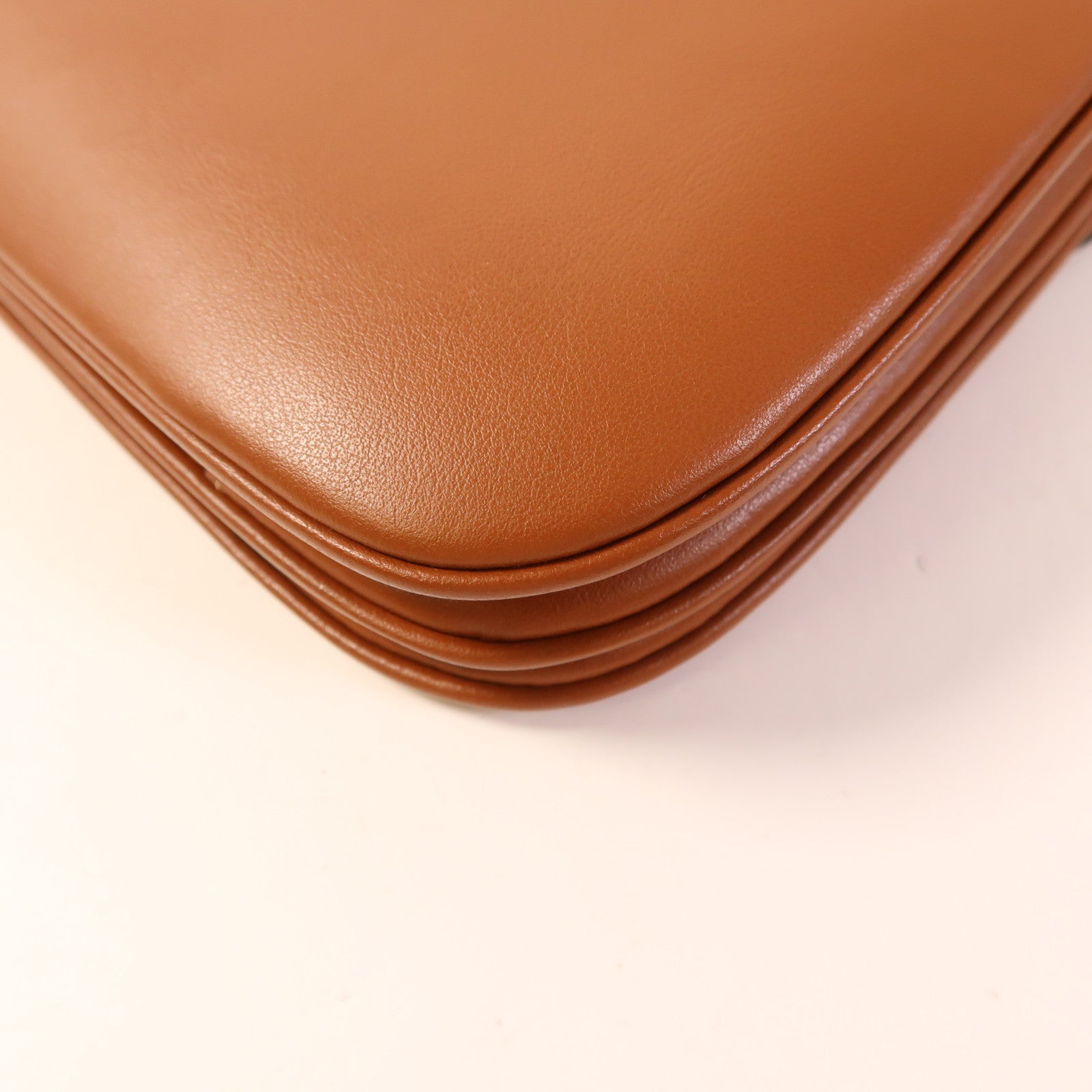 CELINE 牛皮皮革Shoulder Bag金扣肩背袋