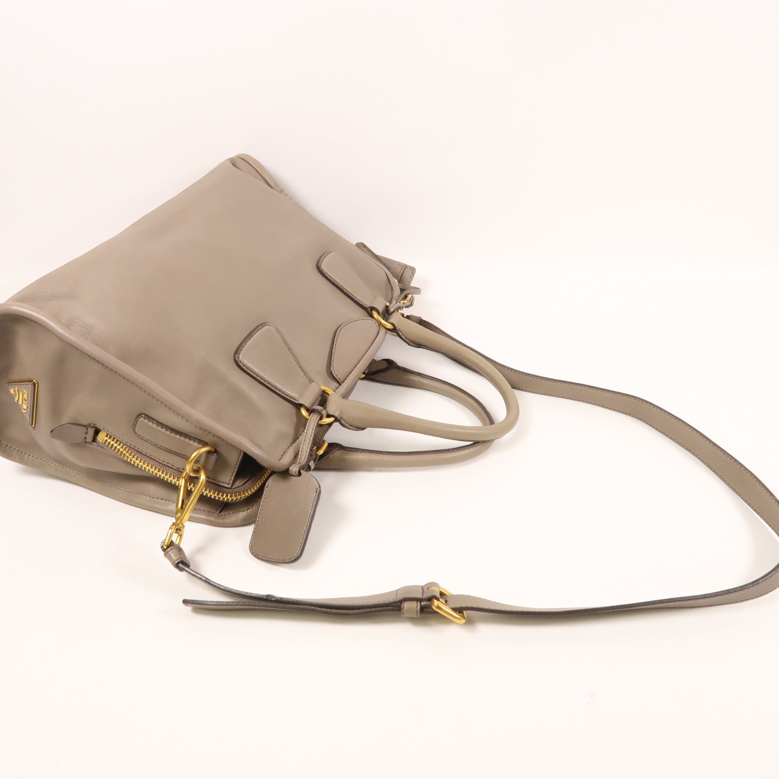 PRADA 牛皮皮革2 Way Shoulder金扣手挽肩背兩用袋