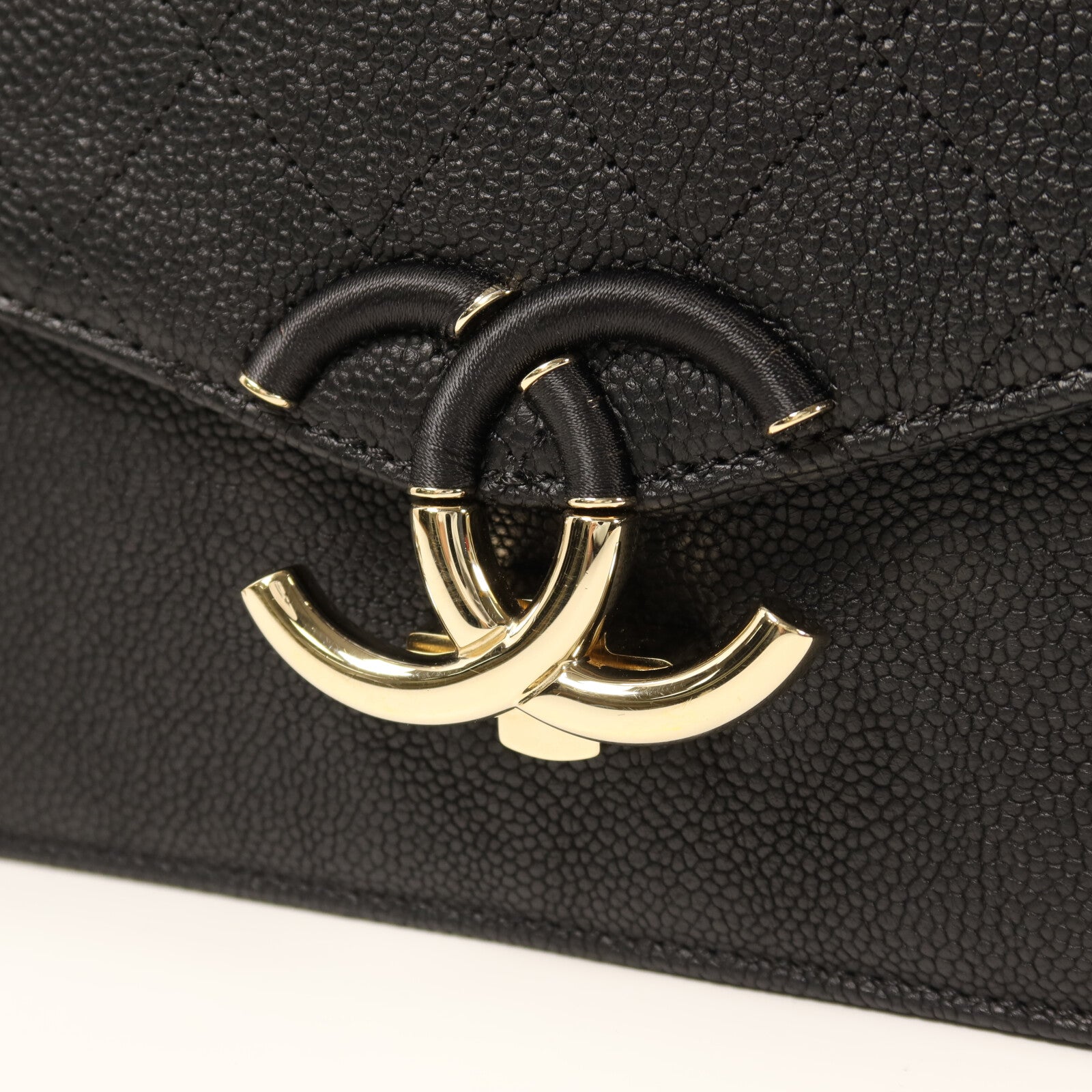 CHANEL 【激減優惠】牛皮皮革Chain Shoulder金扣鏈帶肩背袋