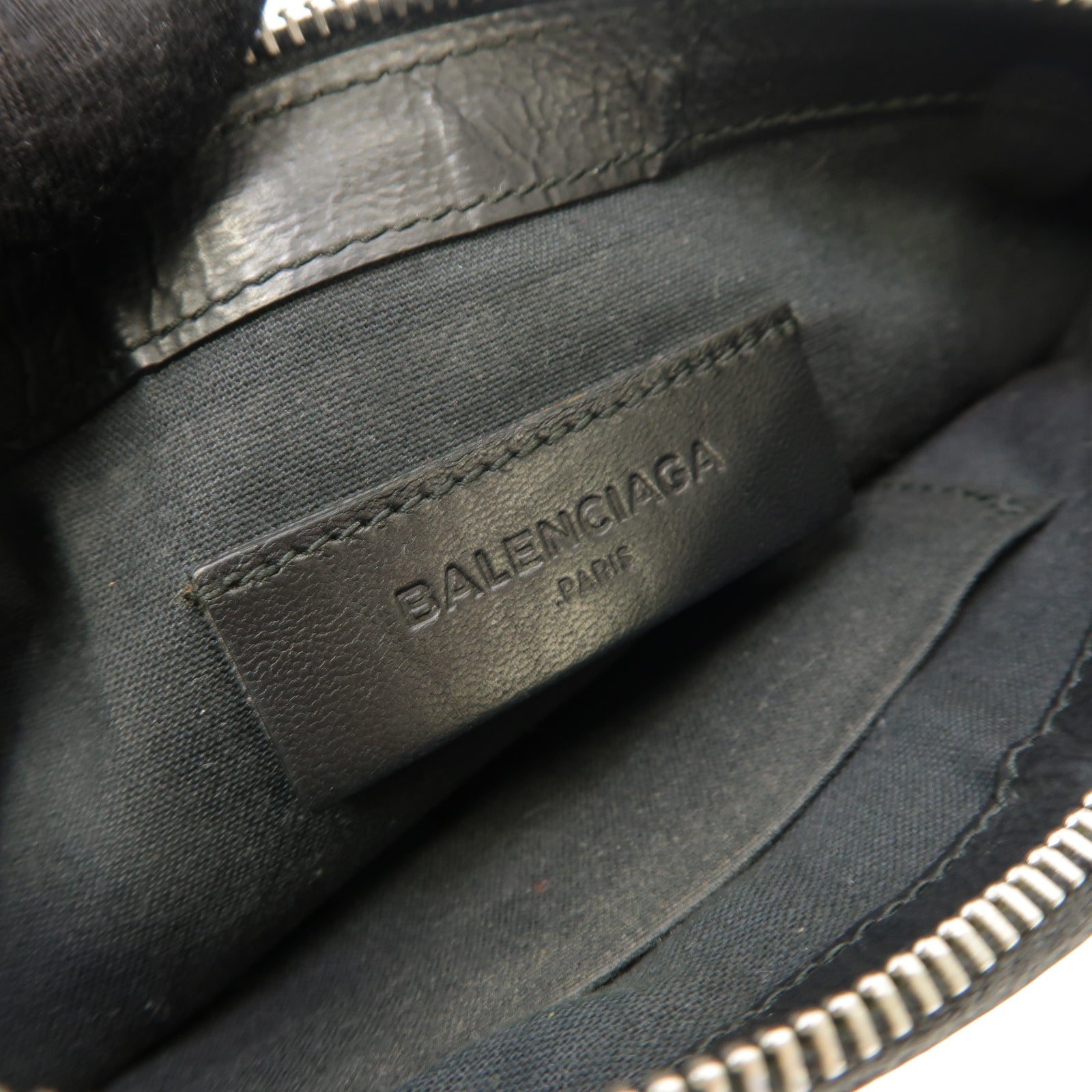 BALENCIAGA 牛皮皮革Clutch Bag銀扣手拿包黒色