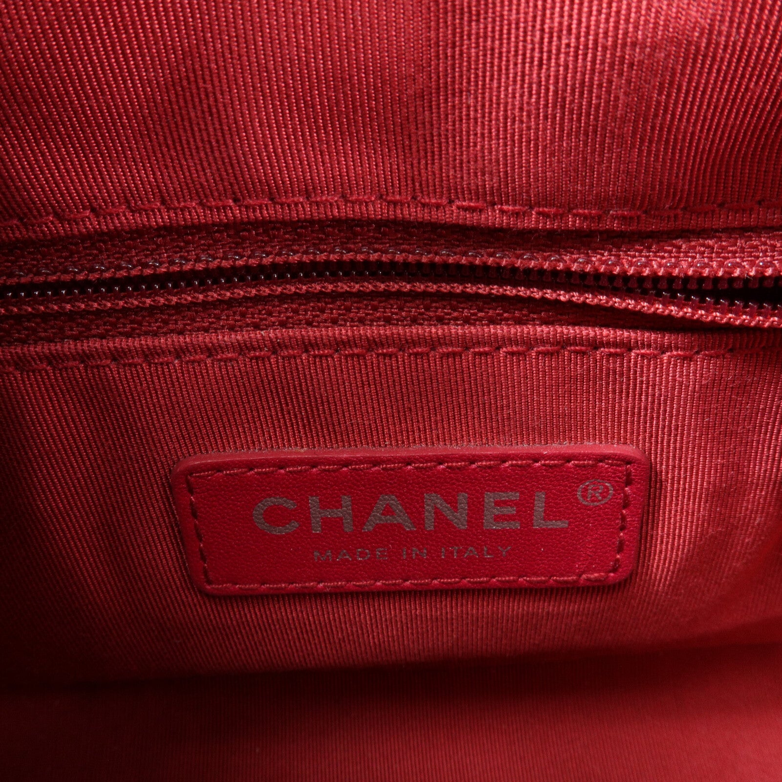 CHANEL 牛皮皮革Gabrielle Small鏈帶肩背袋