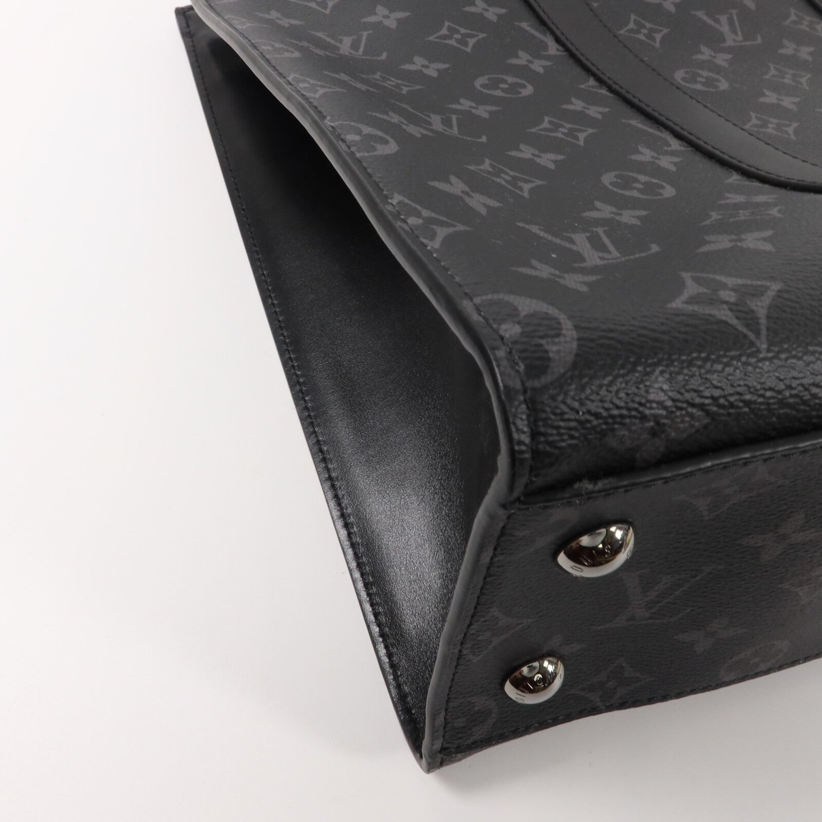 LOUIS VUITTON Monogram Eclipse Sac Plat 24H手挽肩背兩用袋