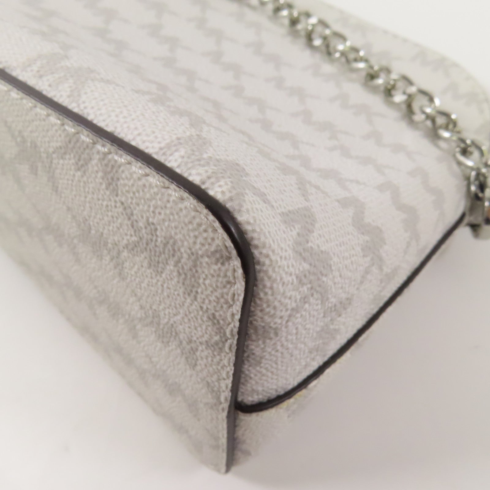 Michael Kors SHW Chain Shoulder Bag 38TOCIJC3V PVC Coated Canvas White