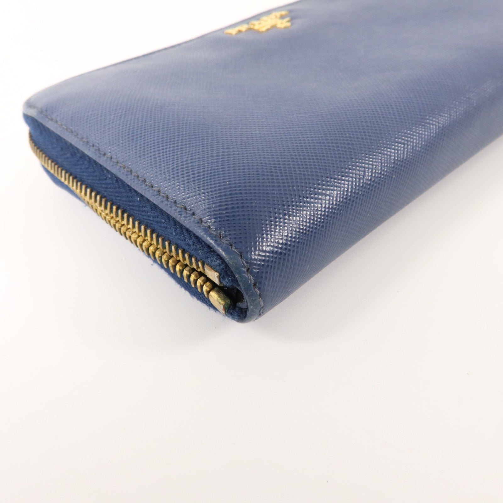PRADA Saffiano皮革Round Zippy Long Wallet長錢包