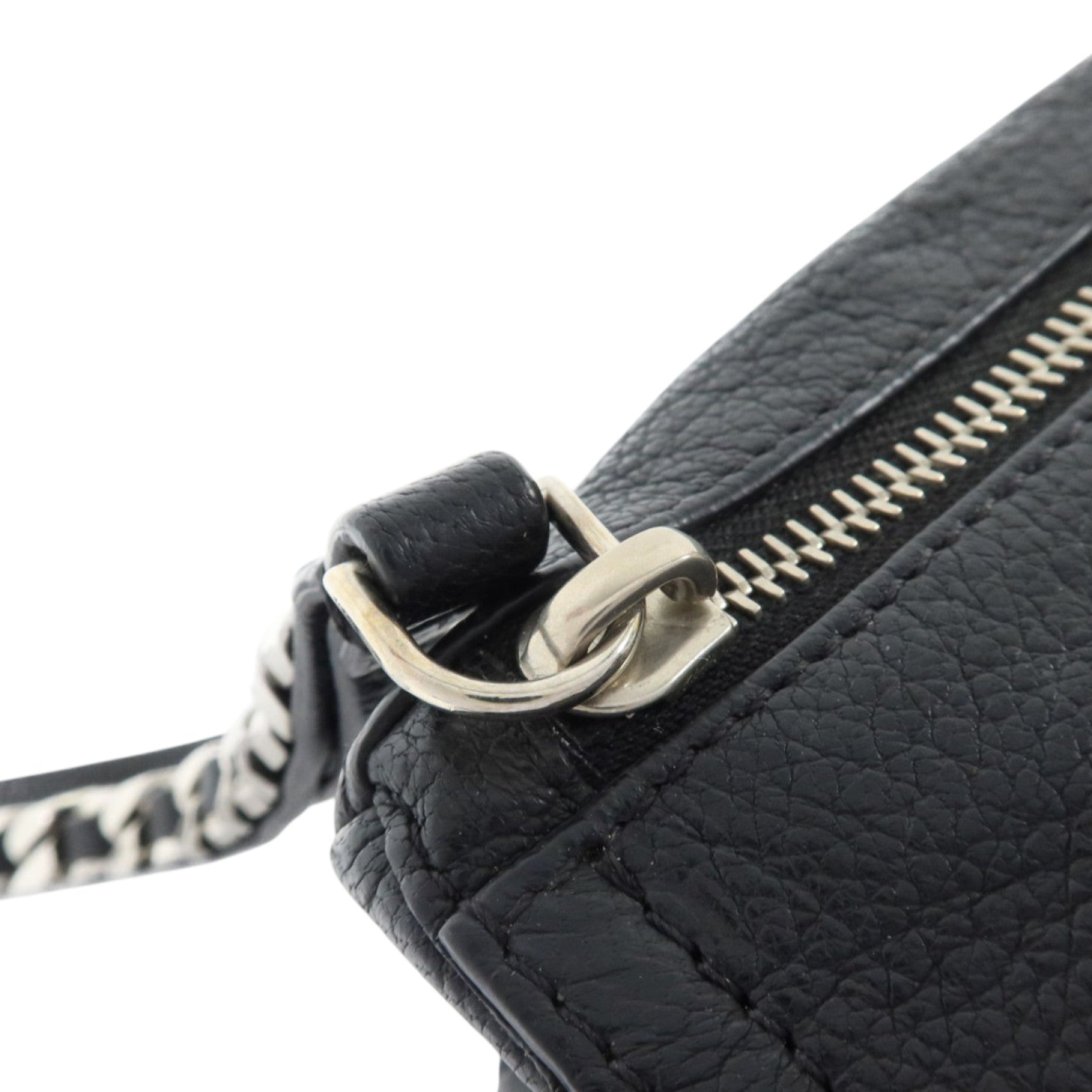GIVENCHY 牛皮皮革Pandora Wristlet Pouch銀扣手拿包