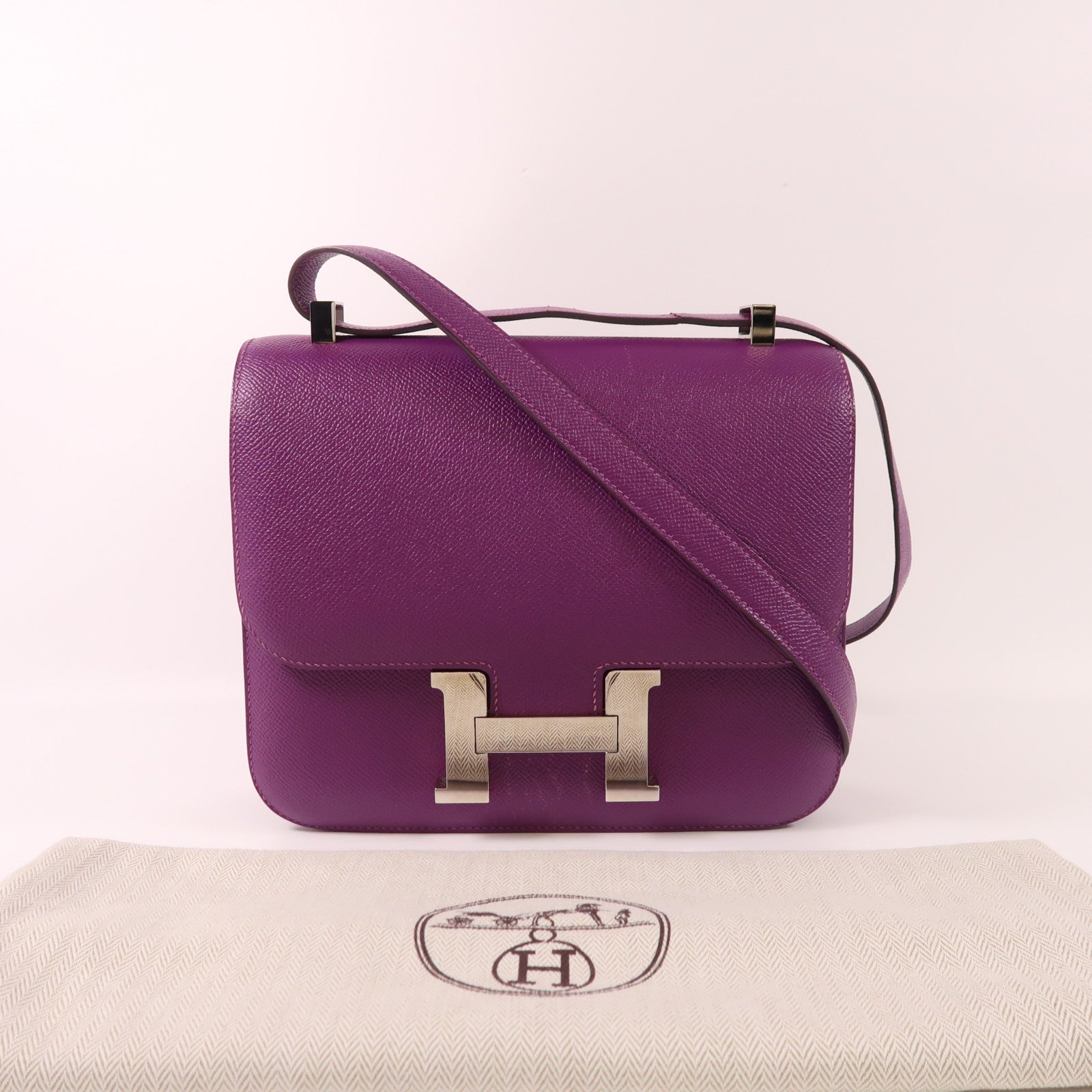 HERMES【激減優惠】 Epsom皮革Constance 24銀扣肩背袋Anemone