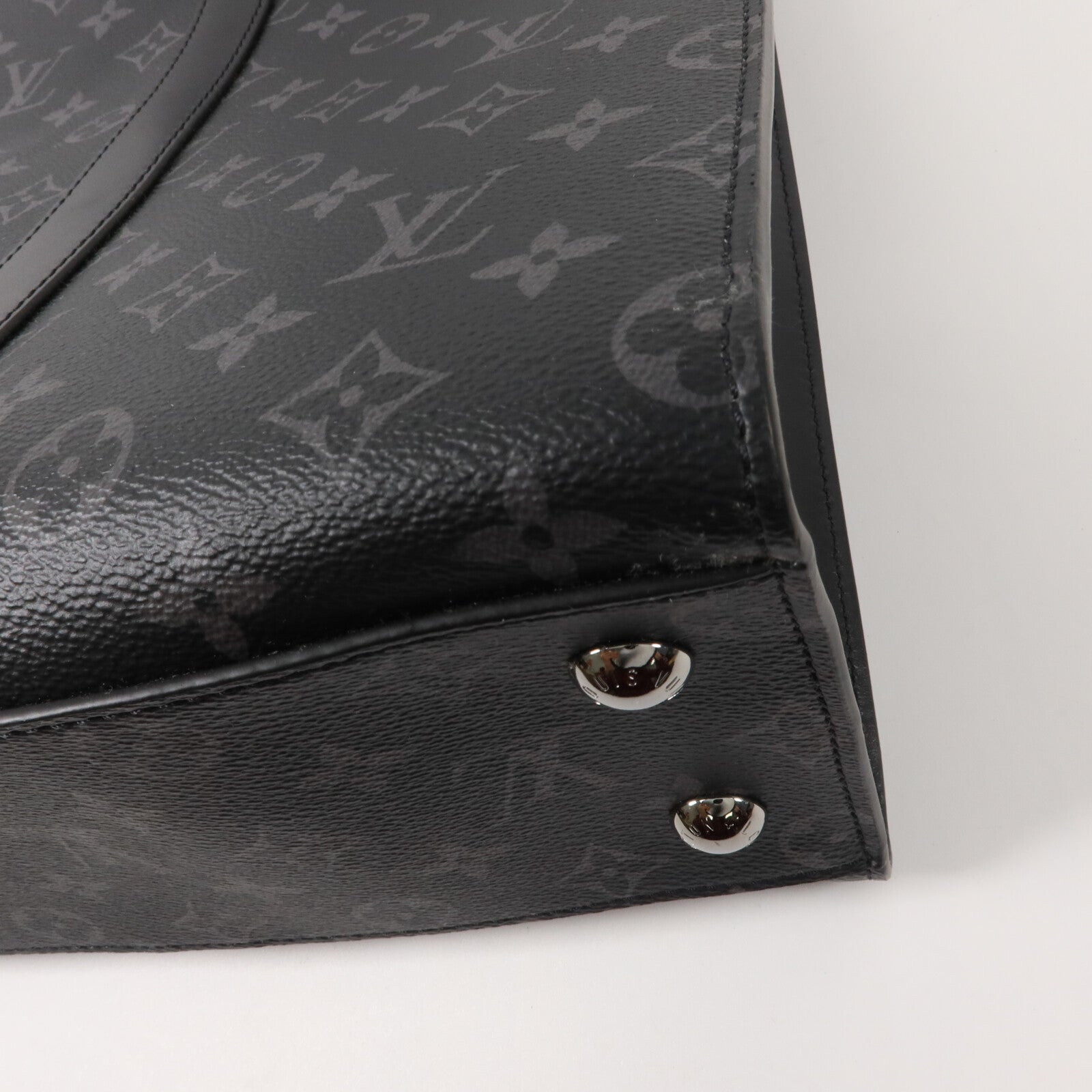 LOUIS VUITTON Monogram Eclipse Sac Plat 24H手挽肩背兩用袋