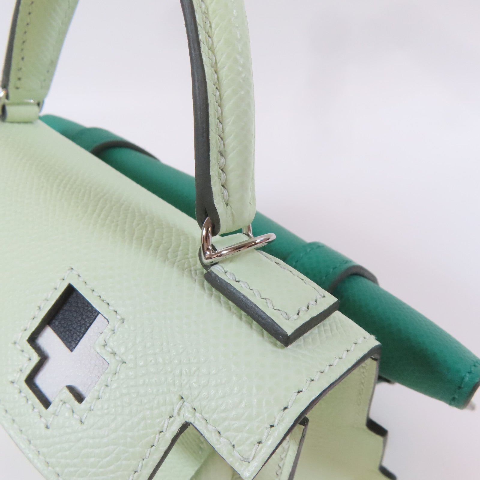 HERMES 【激減優惠】Epsom皮革Kelly Doll銀扣手挽肩背兩用袋Vert Fizz/淺綠色