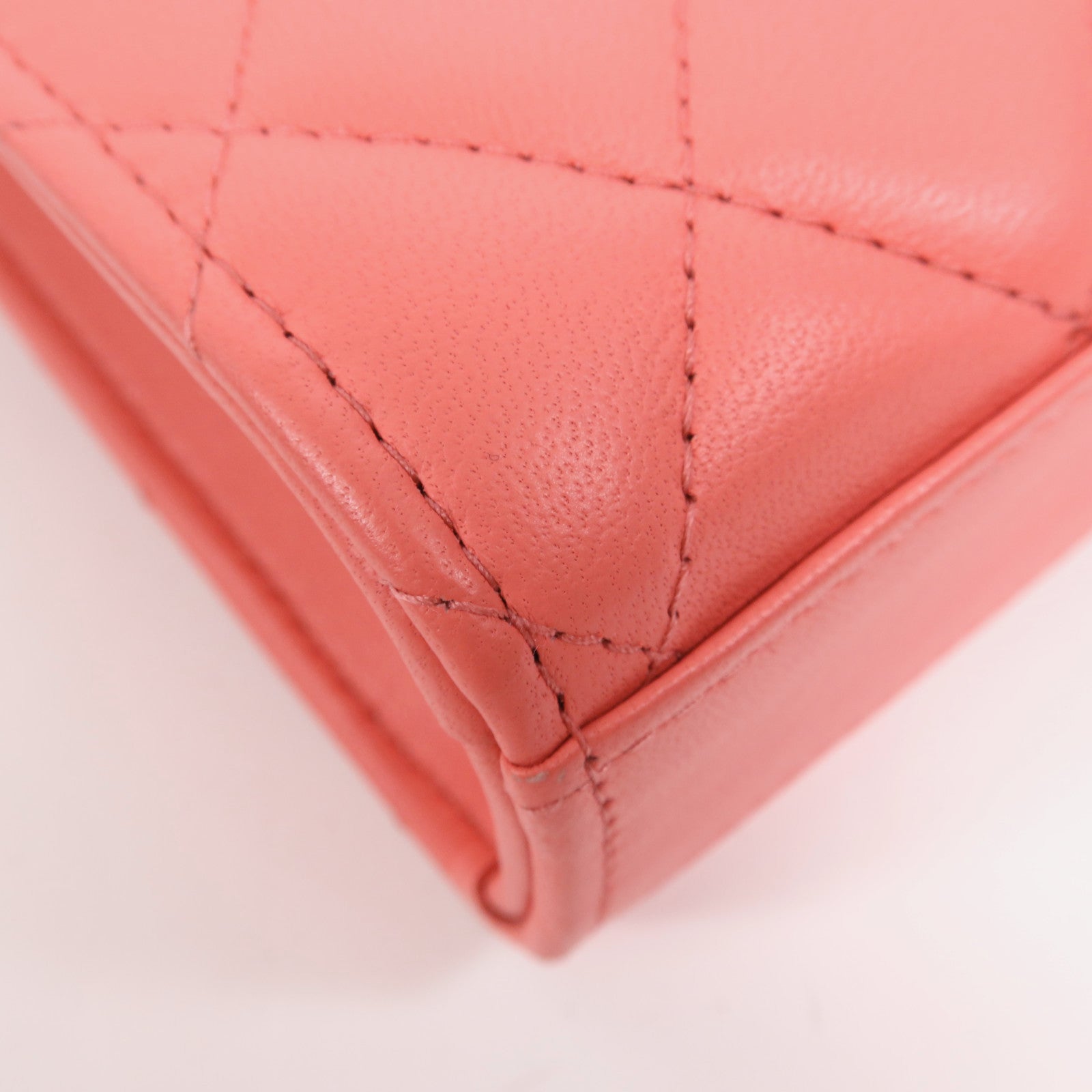 CHANEL 羊皮皮革Shoulder Bag金扣鏈帶肩背袋