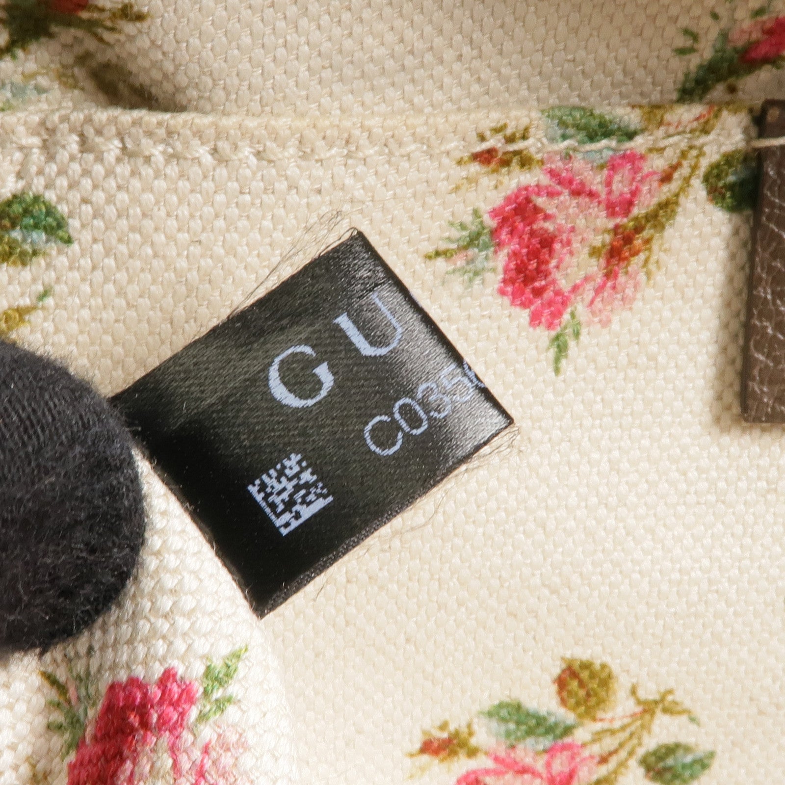 GUCCI 塗層帆布Neo Vintage GG Supreme金扣肩背袋