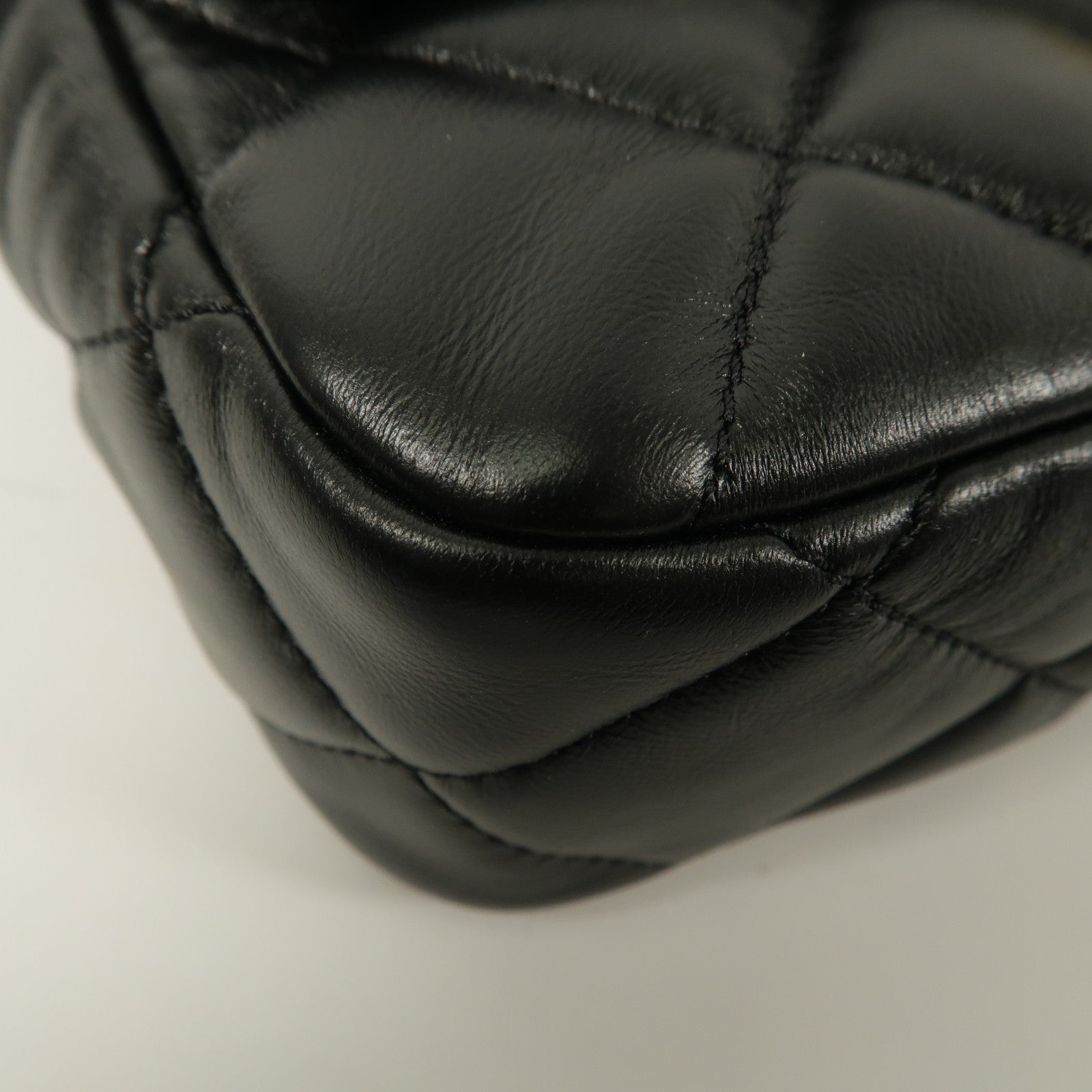 CHANEL 羊皮皮革Chain Shoulder鏈帶肩背袋