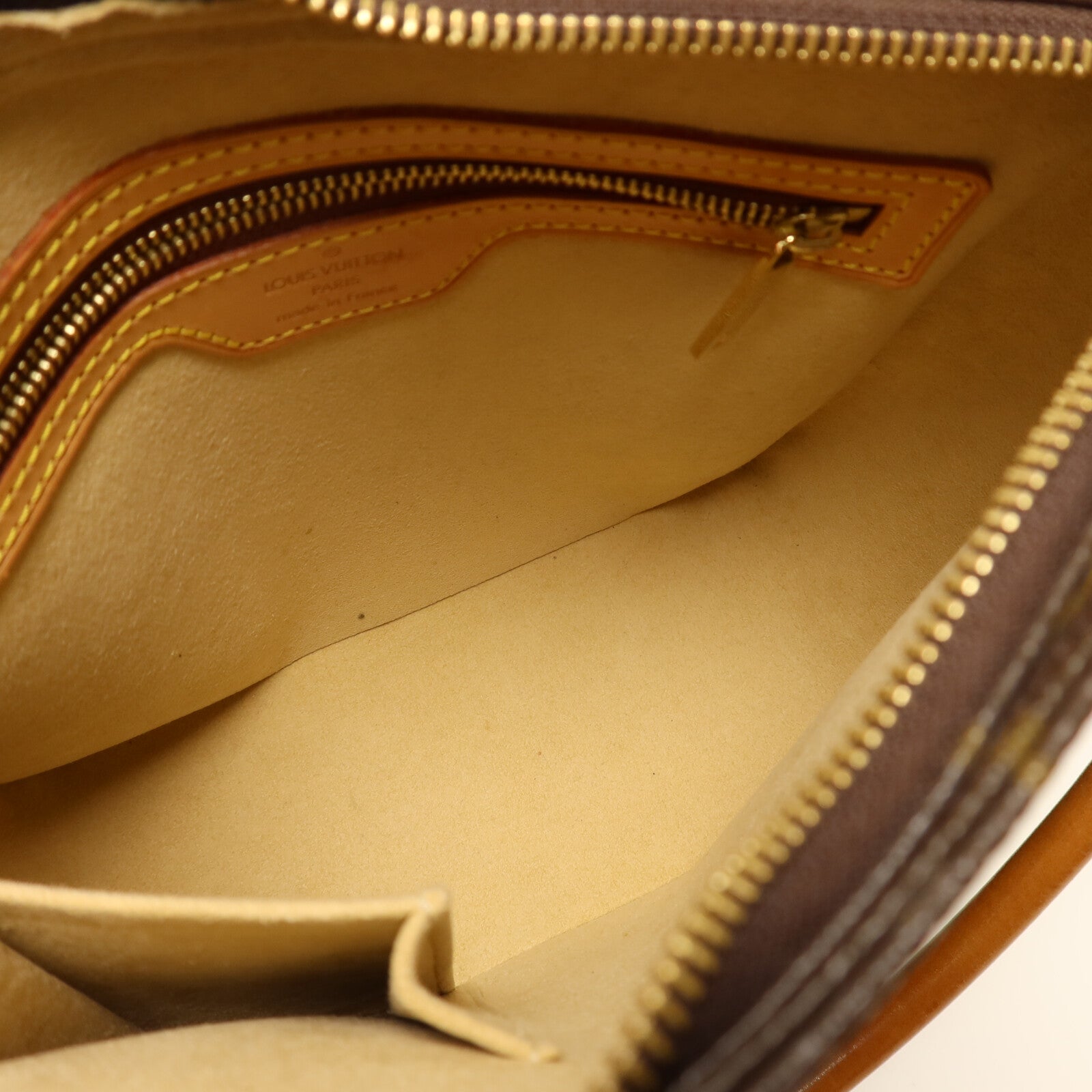 LOUIS VUITTON Monogram Looping MM肩背袋