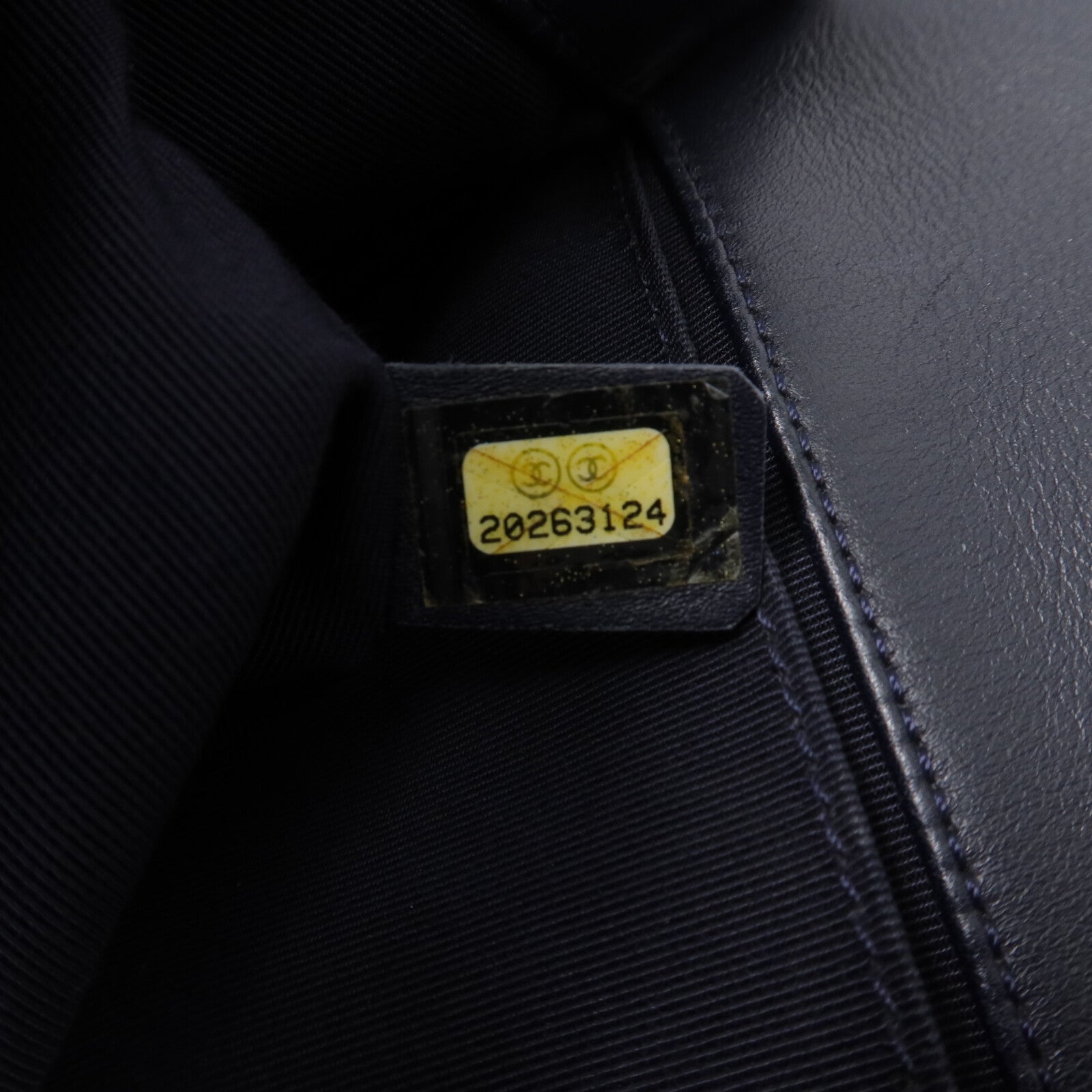 CHANEL 羊皮皮革Boy 25鏈帶肩背袋