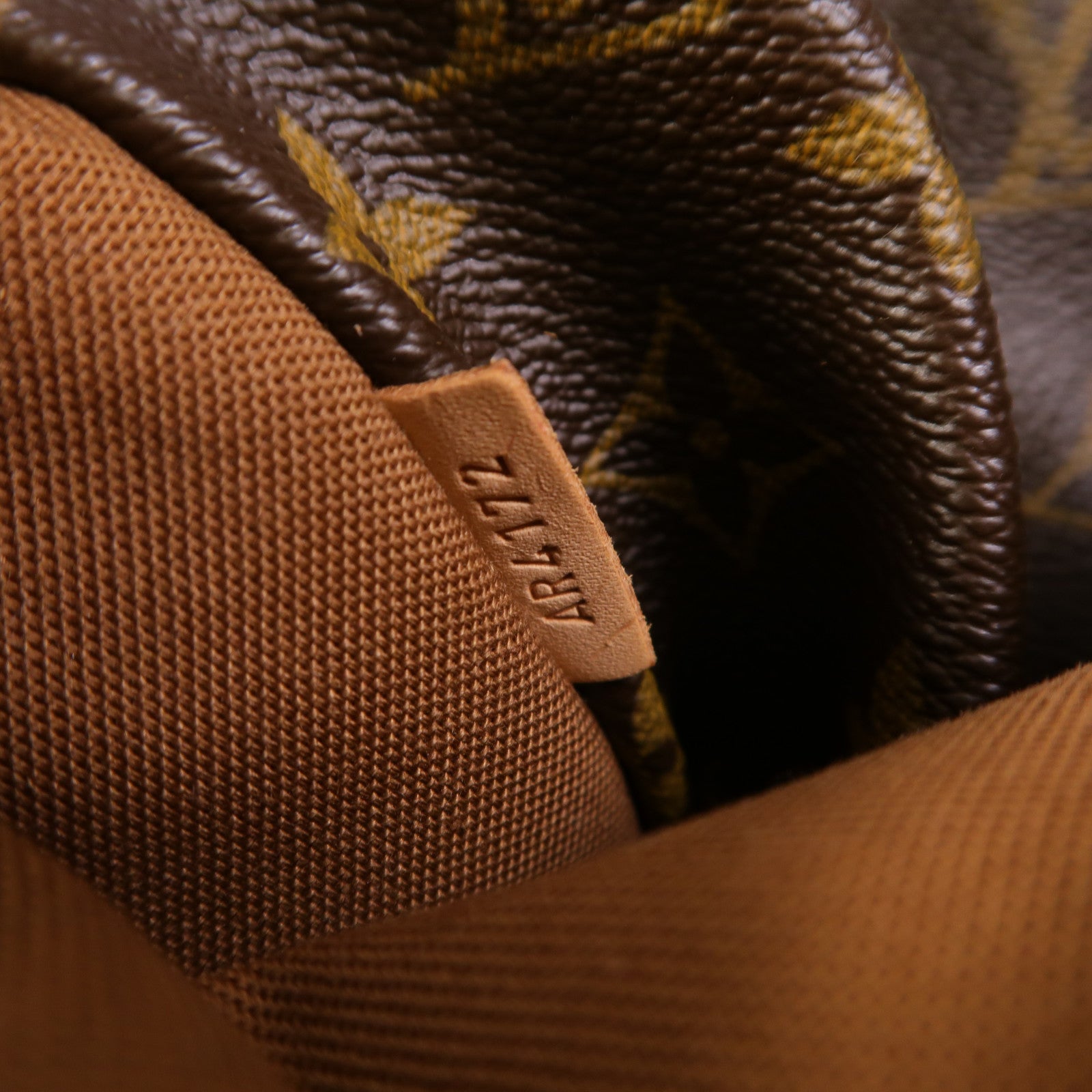 LOUIS VUITTON Monogram Totally PM金扣肩背袋/手挽袋棕色