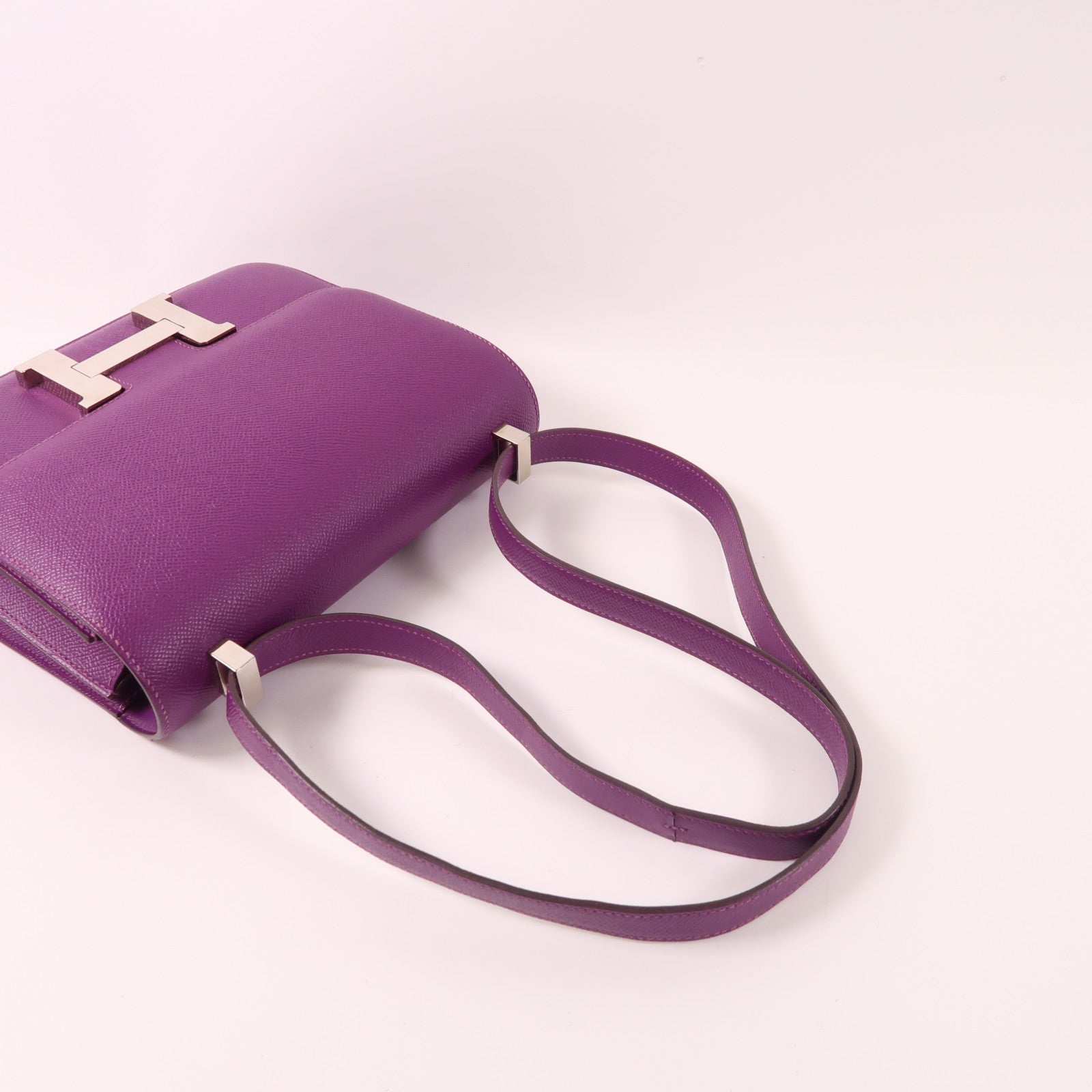 HERMES【激減優惠】 Epsom皮革Constance 24銀扣肩背袋Anemone
