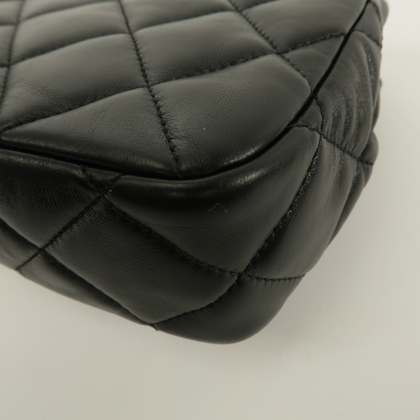 CHANEL 羊皮皮革Chain Shoulder鏈帶肩背袋