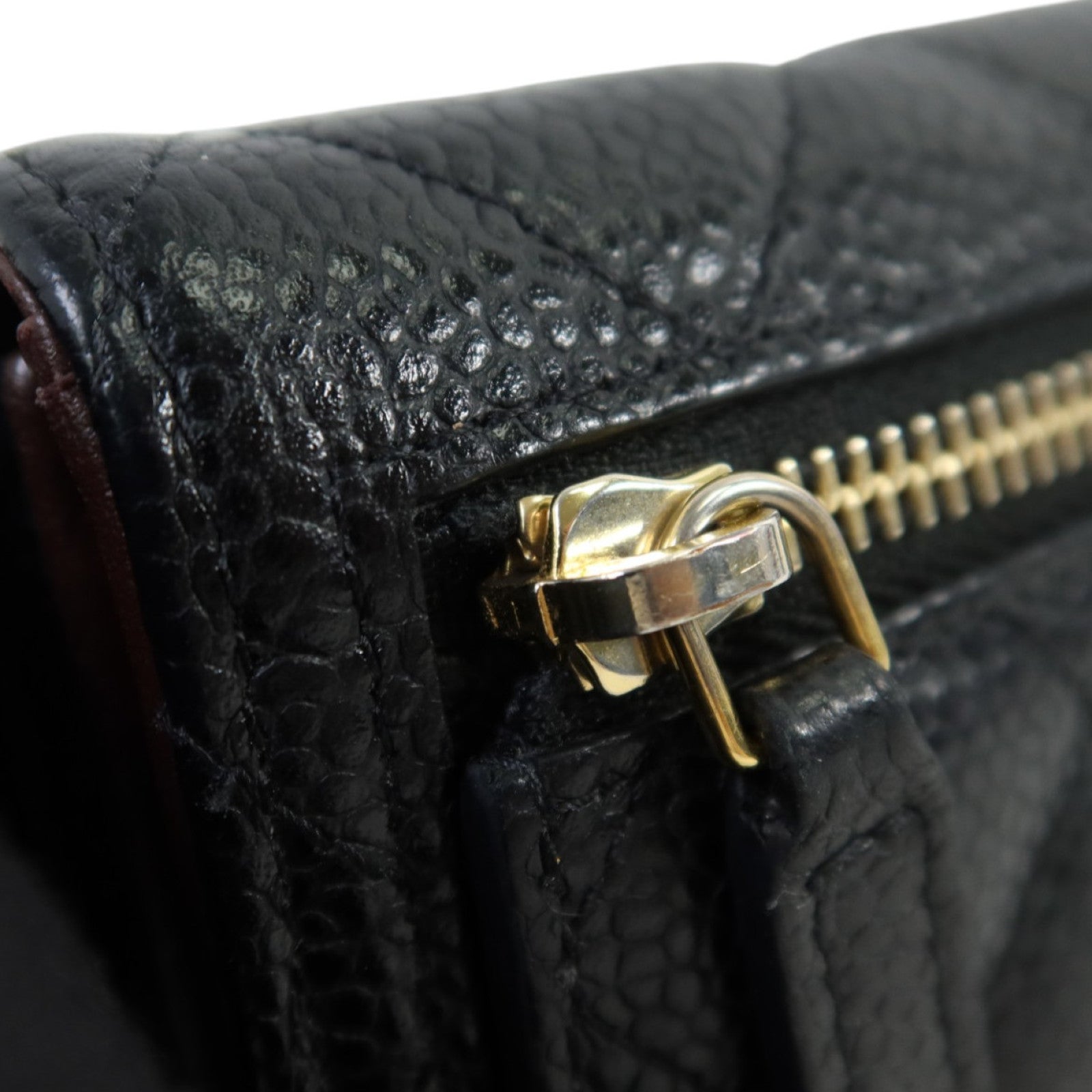 CHANEL 牛皮皮革Classic Flag Wallet金扣錢包