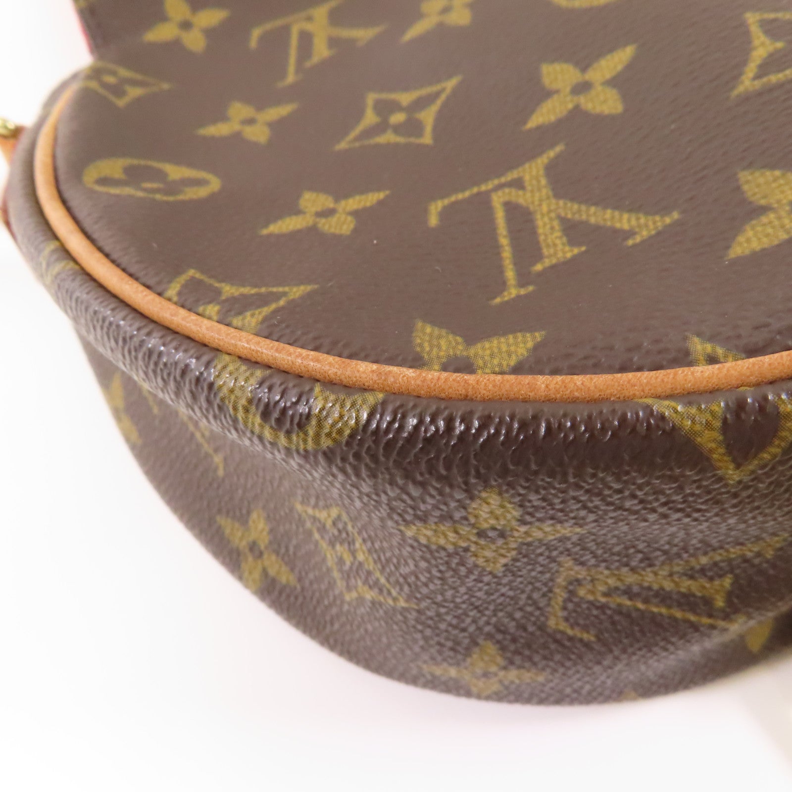 LOUIS VUITTON Monogram Tambourin金扣肩背袋