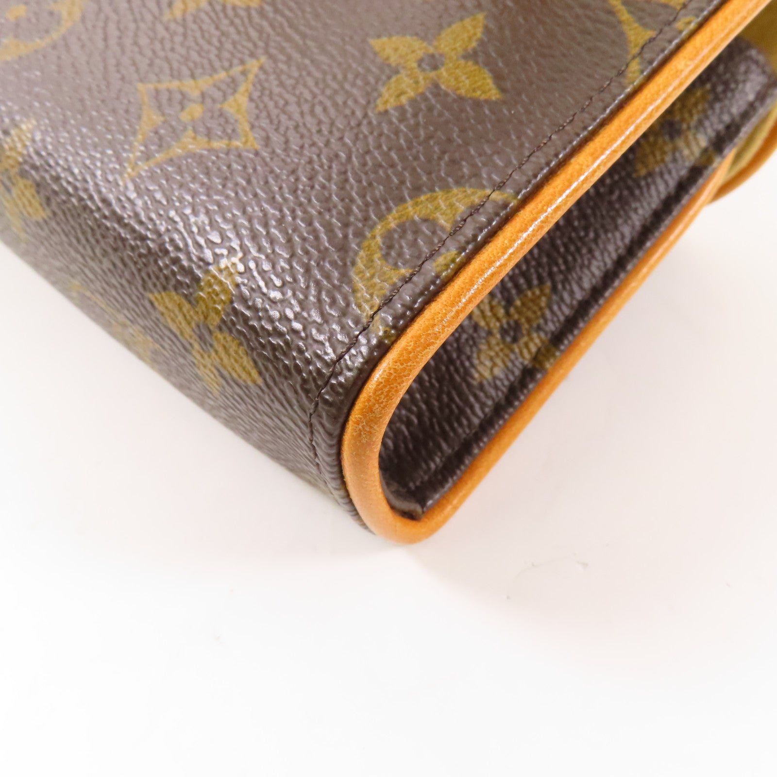 LOUIS VUITTON Monogram Pochette Florentine XS金扣腰包棕色