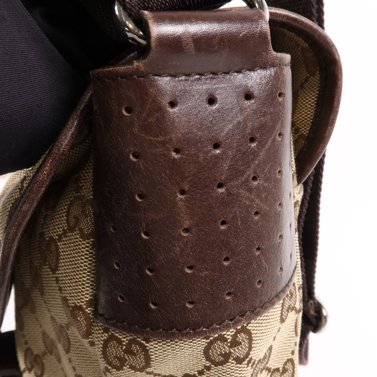 GUCCI 帆布Cross Carry Bag銀扣肩背袋