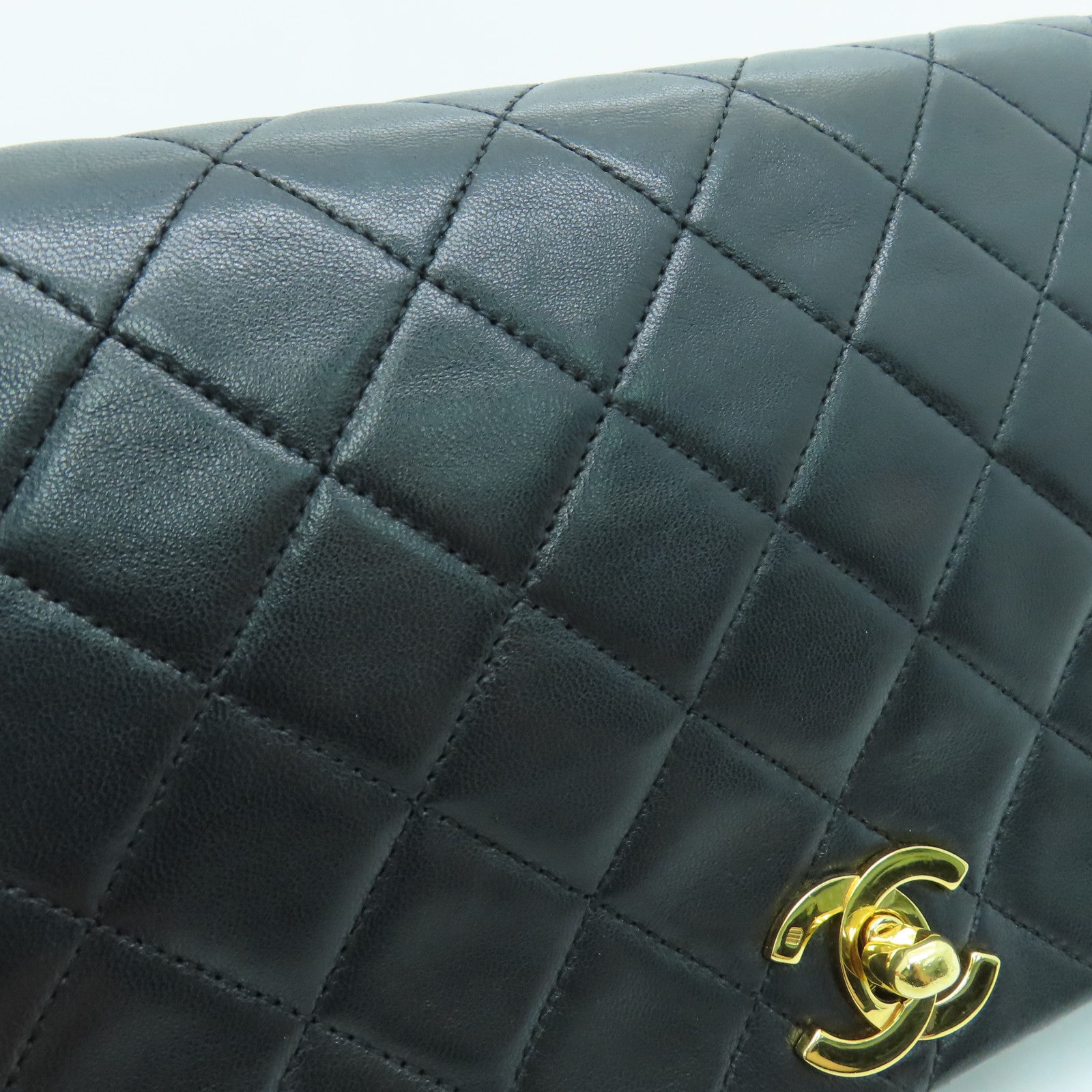 CHANEL 【激減優惠】菱格羊皮皮革Chain Shoulder Bag金扣黑色
