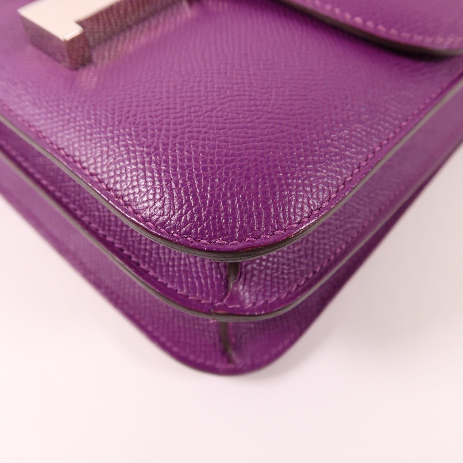 HERMES【激減優惠】 Epsom皮革Constance 24銀扣肩背袋Anemone