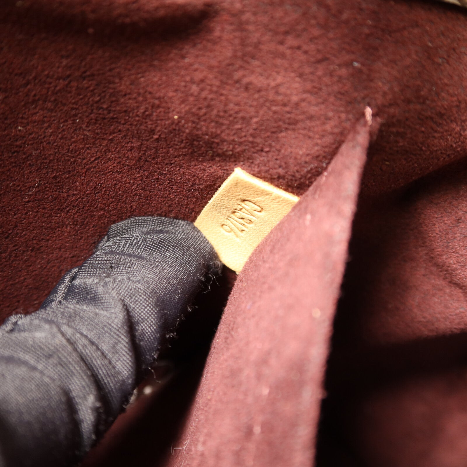 LOUIS VUITTON Monogram Montaigne BB金扣手挽肩背兩用袋棕色