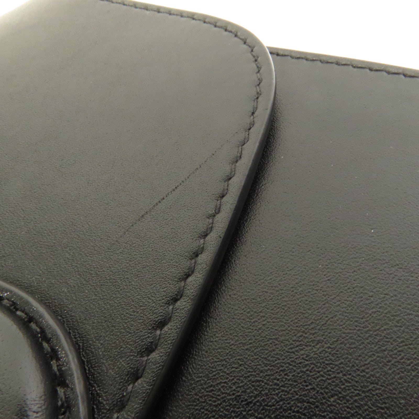 Dior 牛皮皮革Bobby Frame金扣肩背袋