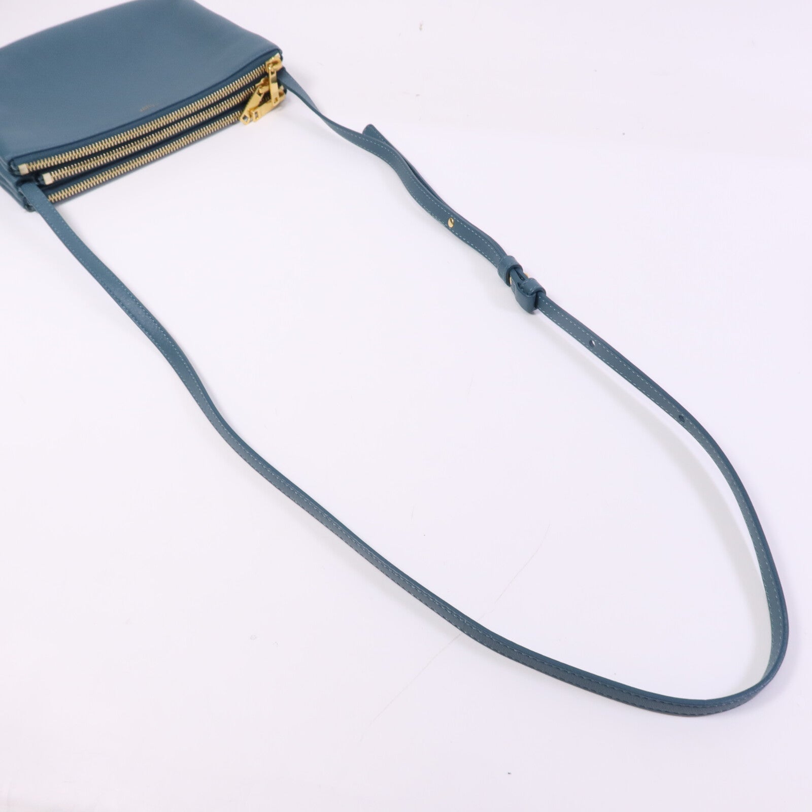 CELINE 牛皮皮革Trio Small金扣肩背袋