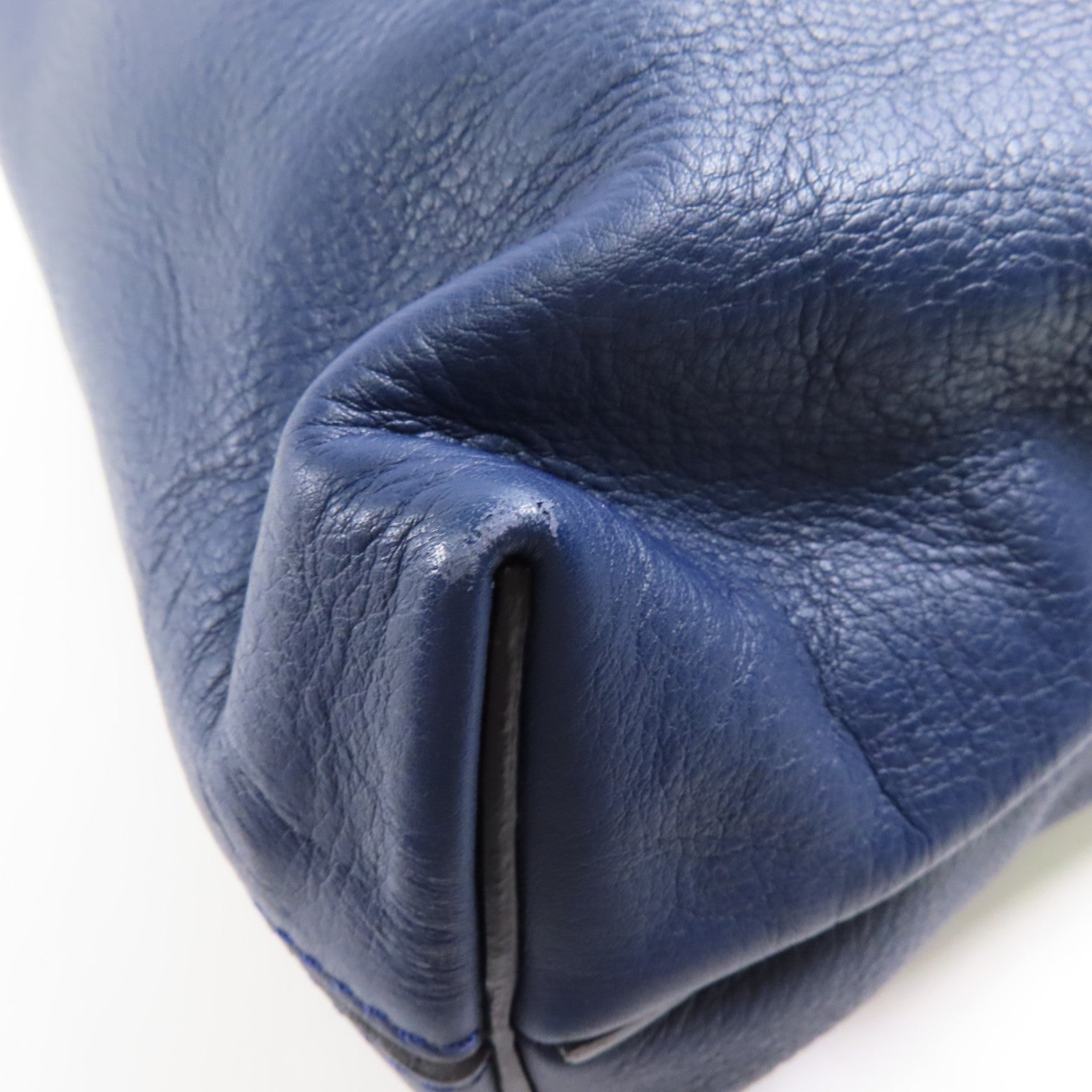 LOEWE 牛皮皮革Flamenco Knot Hobo銀扣肩背袋
