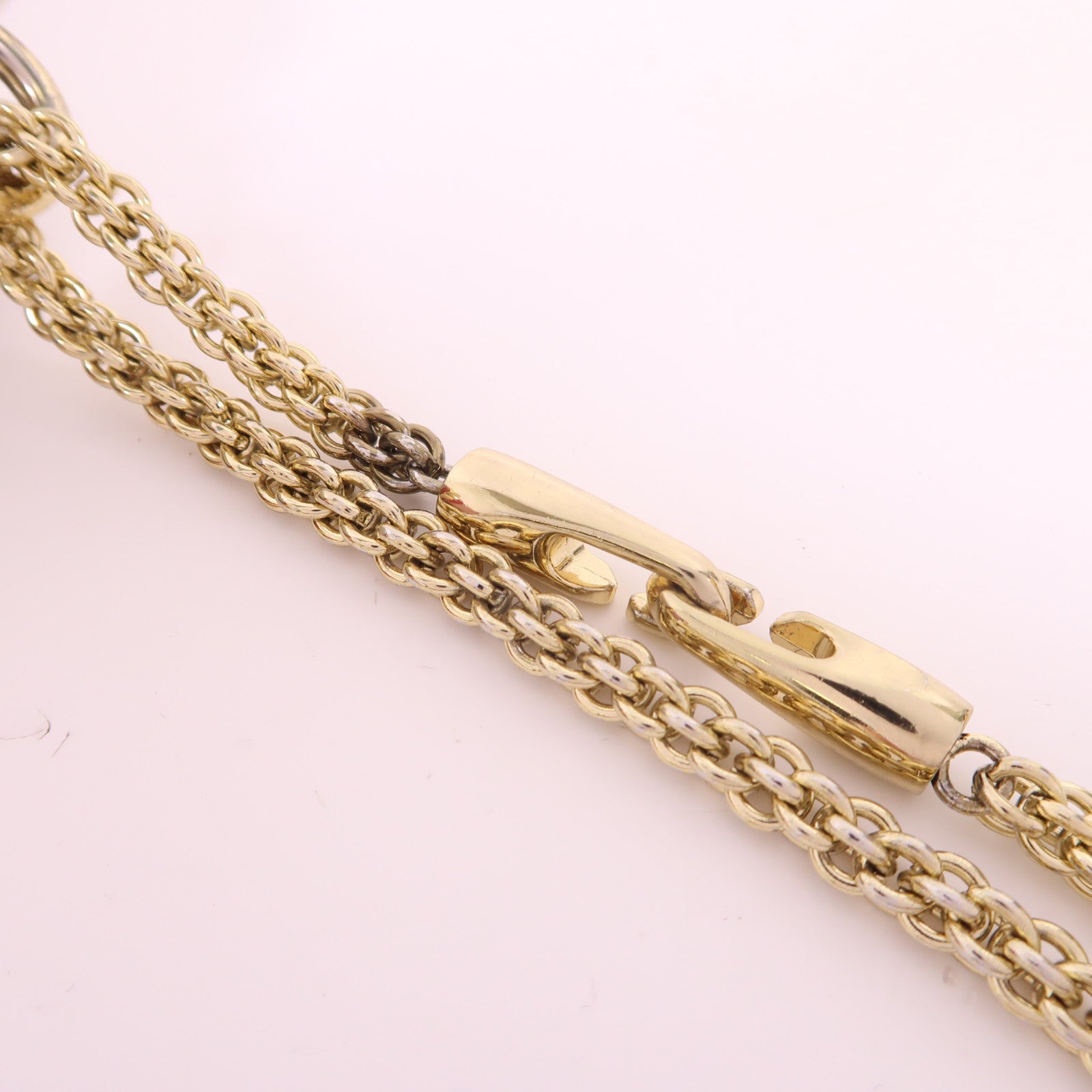 Valentino 牛皮皮革Garavani Glam Lock金扣鏈帶肩背袋