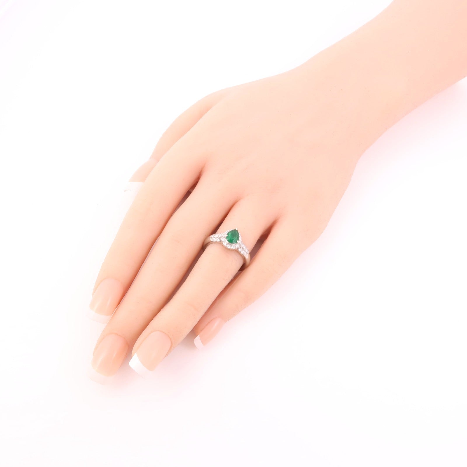 JEWELRY 【激減優惠】PT900鉑金Emerald Ring綠寶石/鑽石戒指