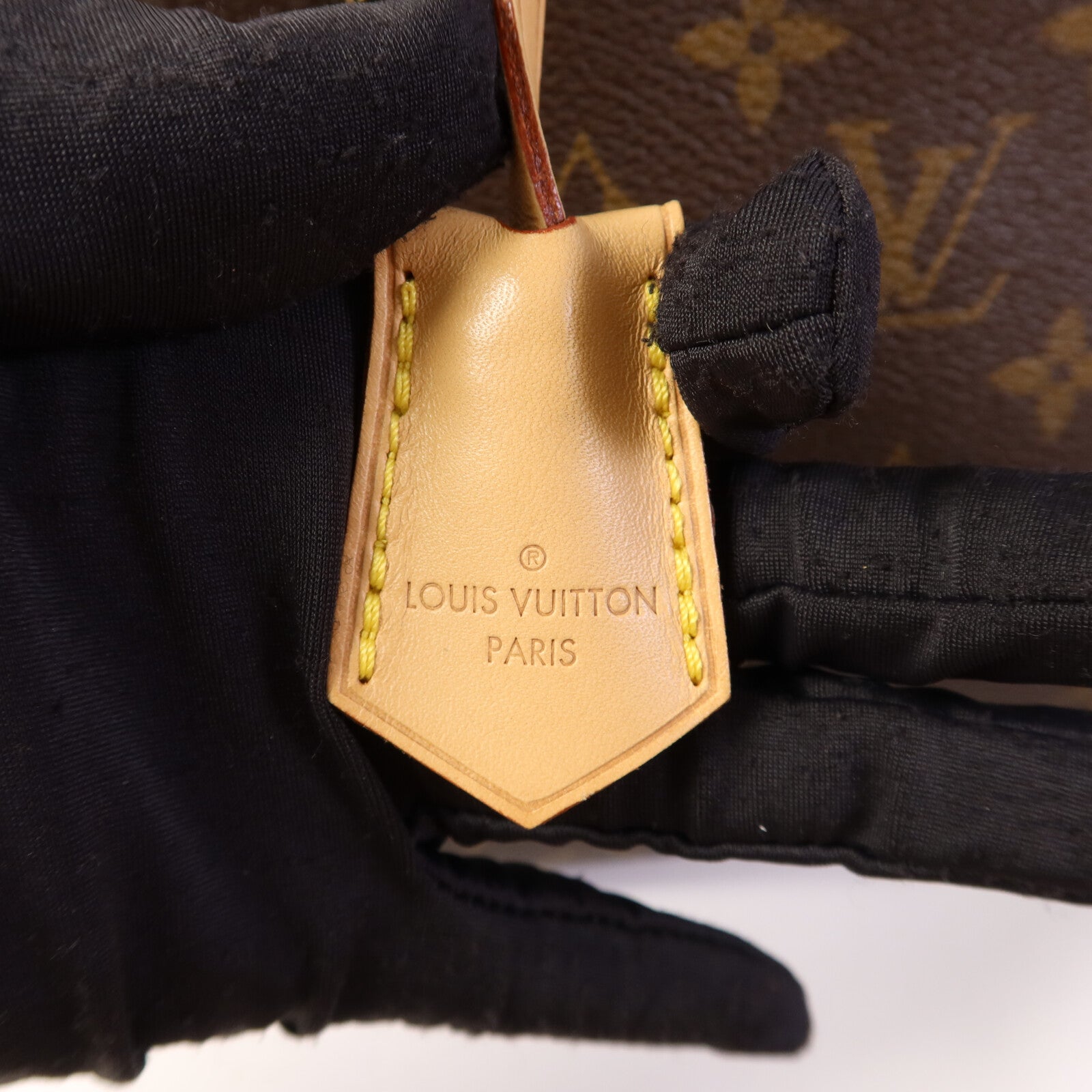 LOUIS VUITTON Monogram Montaigne BB金扣手挽肩背兩用袋棕色