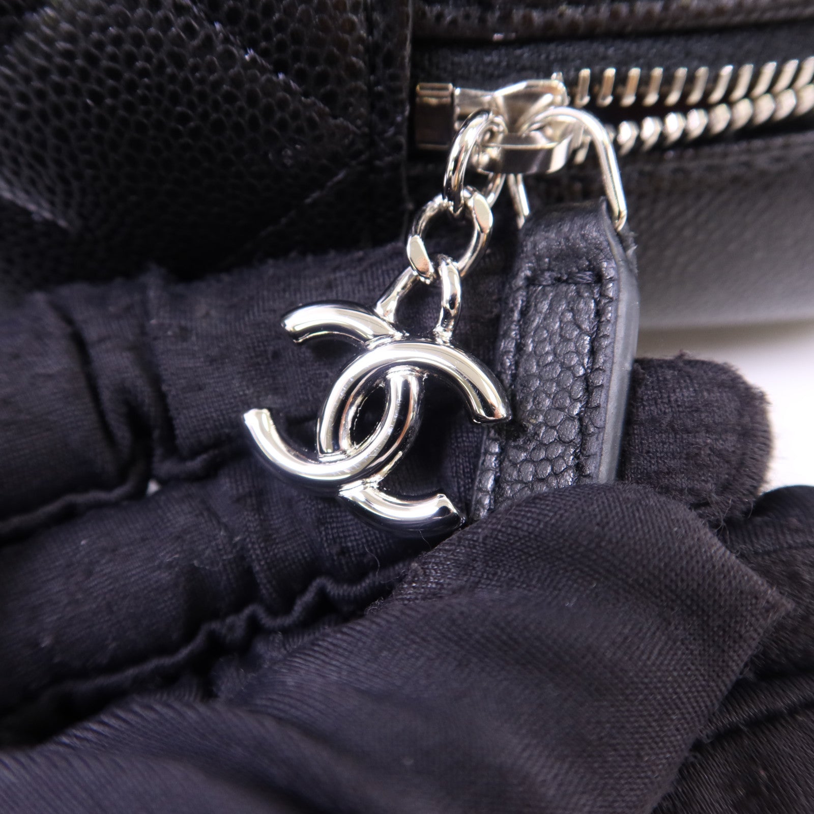 CHANEL 【激減優惠】牛皮皮革Mini Backpack銀扣背包
