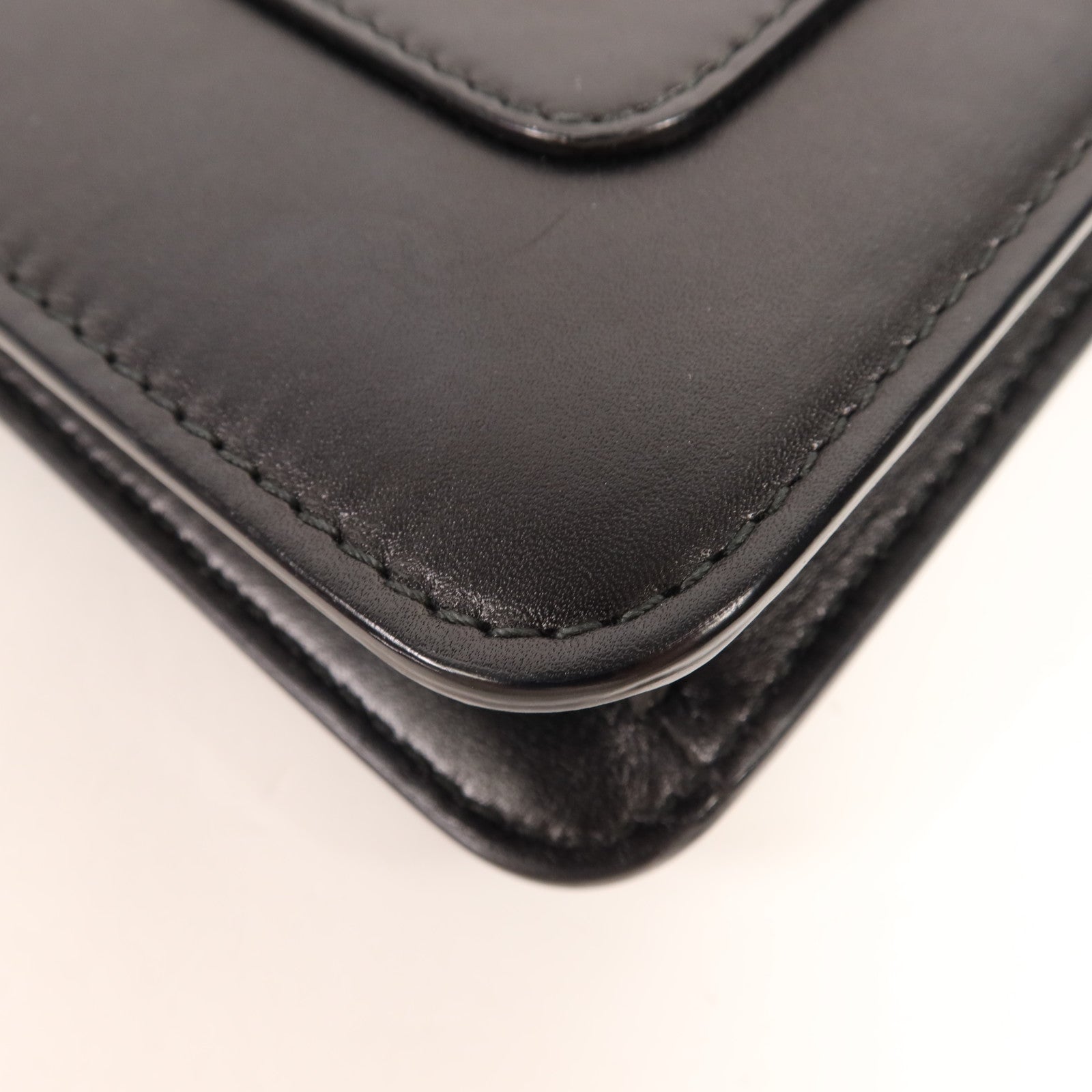 BVLGARI 牛皮皮革Chain Shoulder金扣鏈帶肩背袋