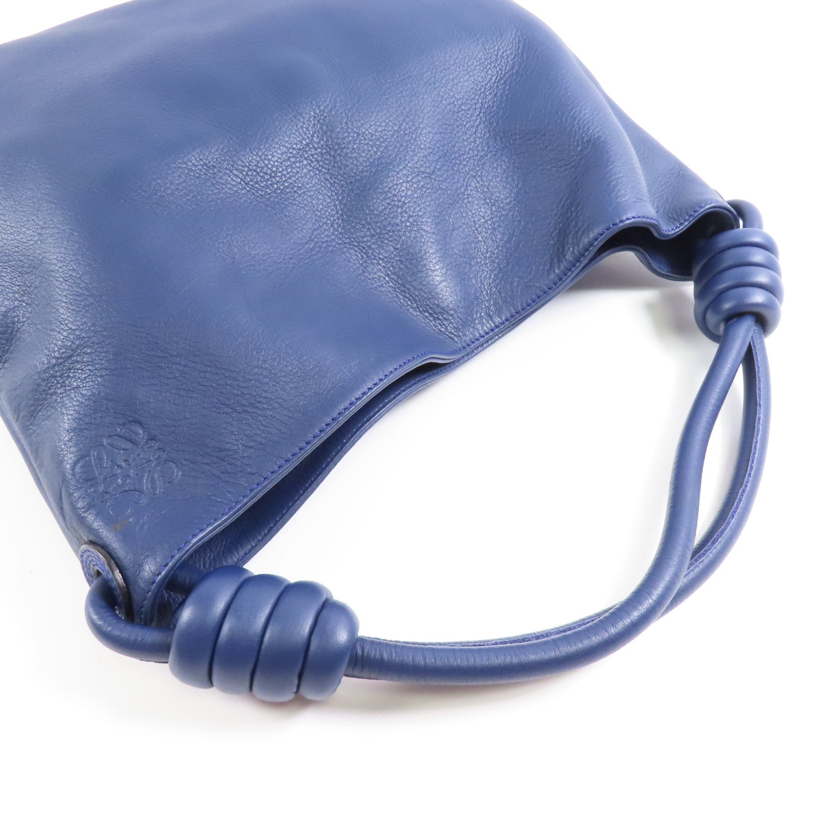 LOEWE 牛皮皮革Flamenco Knot Hobo銀扣肩背袋