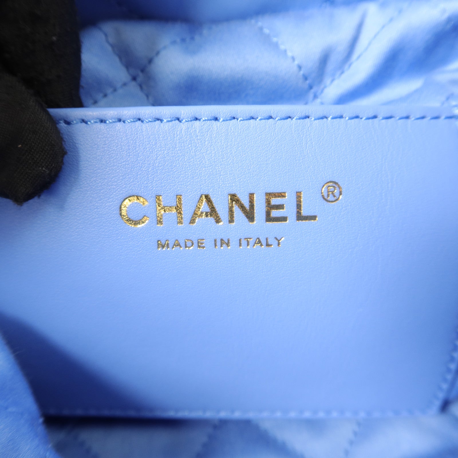 CHANEL 羊皮皮革Chanel 22 Mini手挽肩背兩用袋