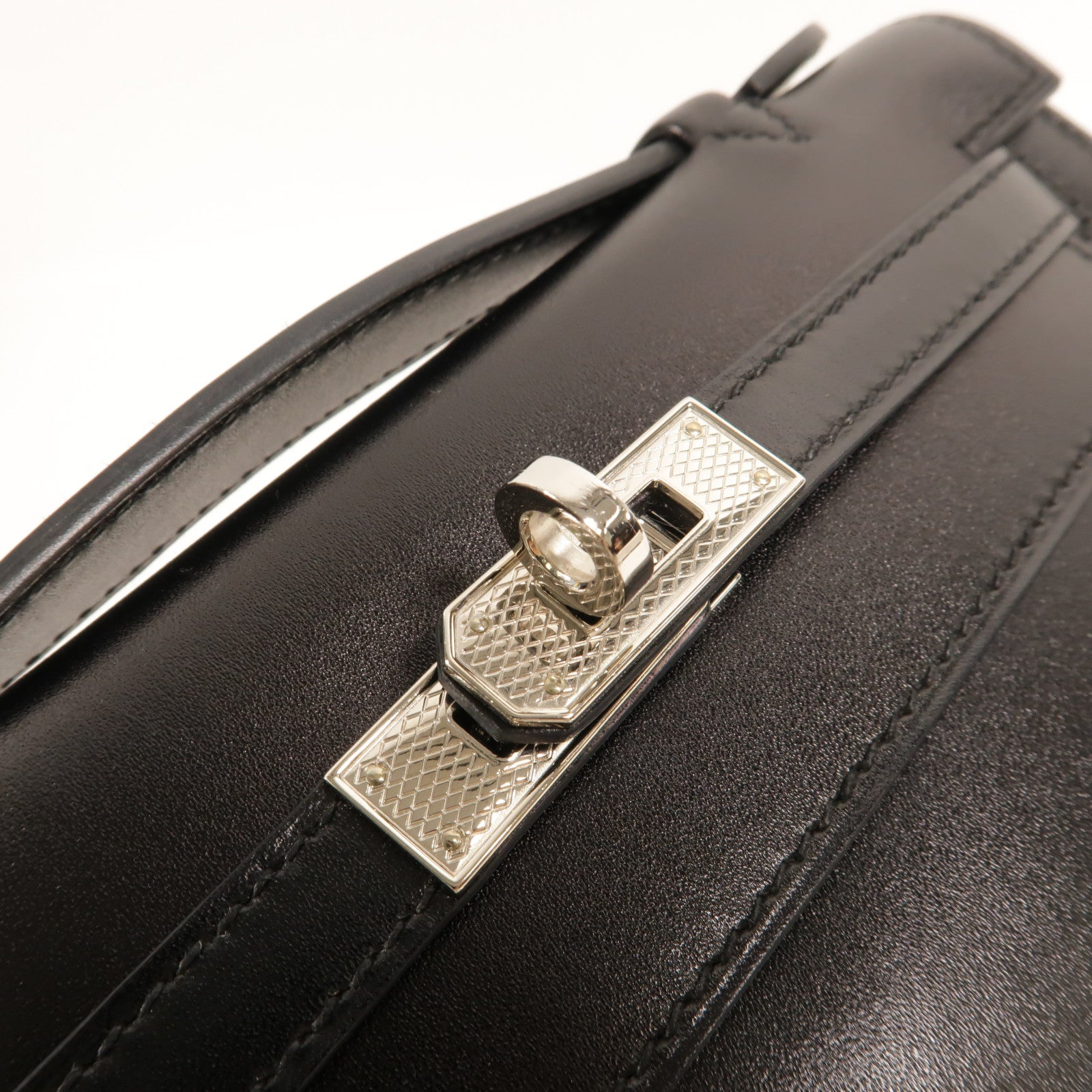 HERMES Box Calf皮革Kelly Pochette手挽袋Noir