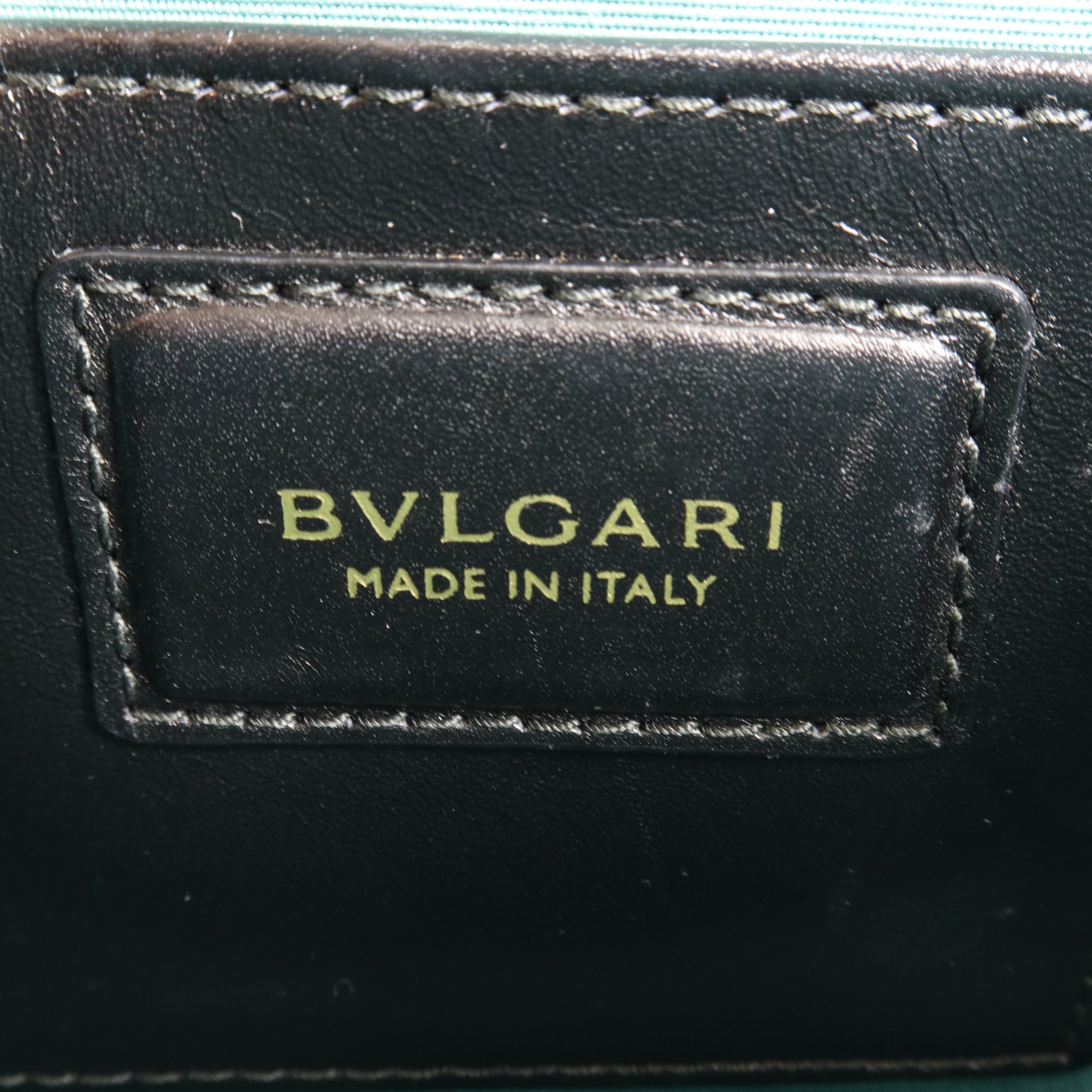 BVLGARI 牛皮皮革Chain Shoulder金扣鏈帶肩背袋