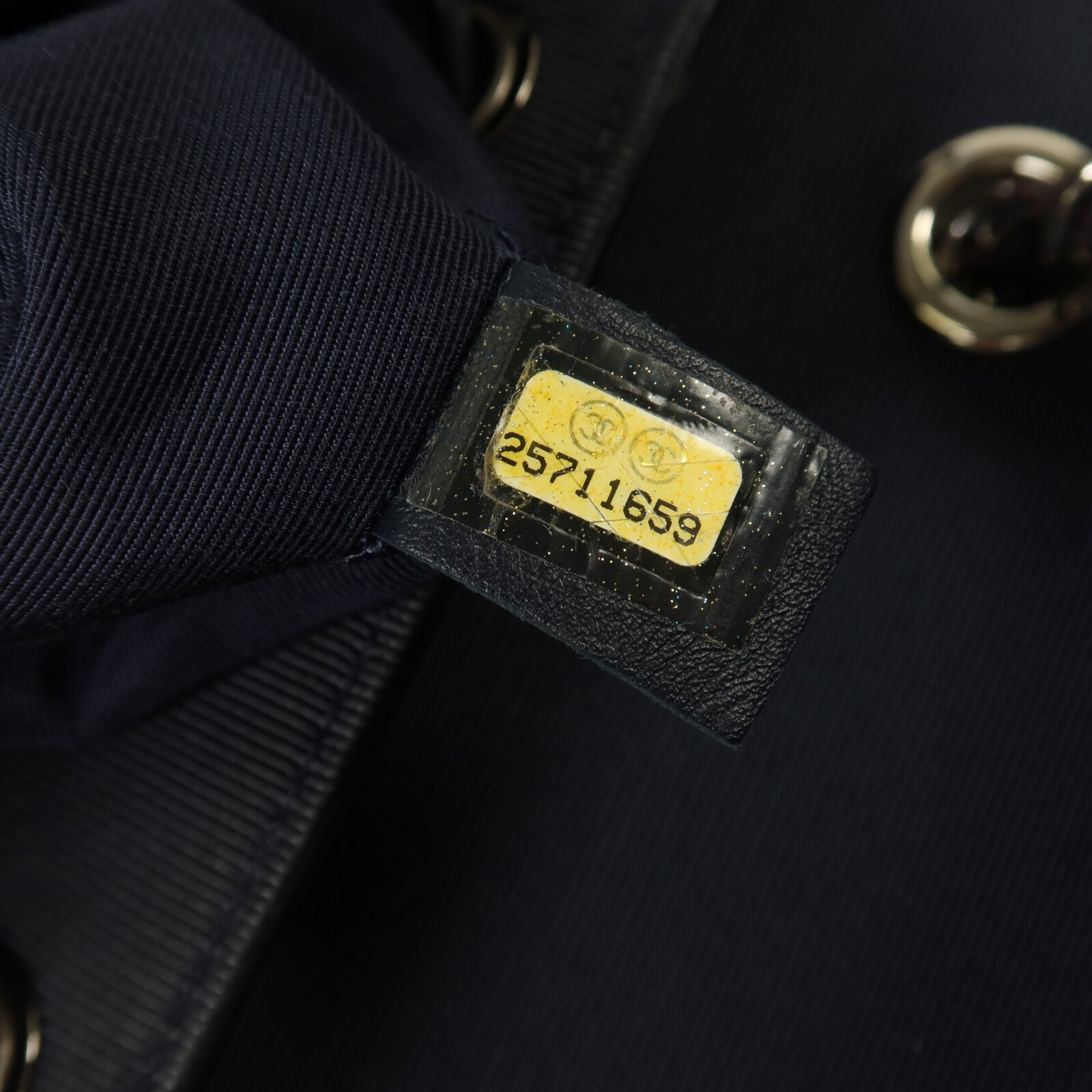 CHANEL 牛皮皮革Backpack銀扣鏈帶背包