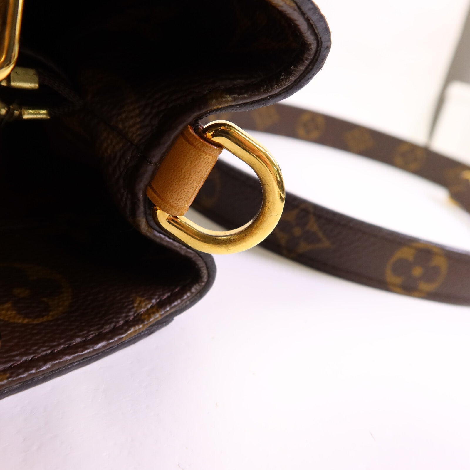 LOUIS VUITTON Monogram Montaigne BB金扣手挽肩背兩用袋棕色