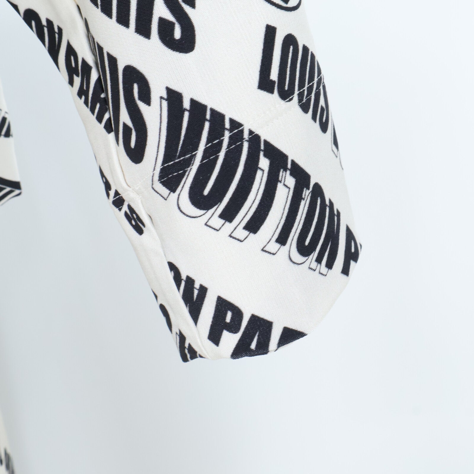 LOUIS VUITTON Long Sleeve Top上衣