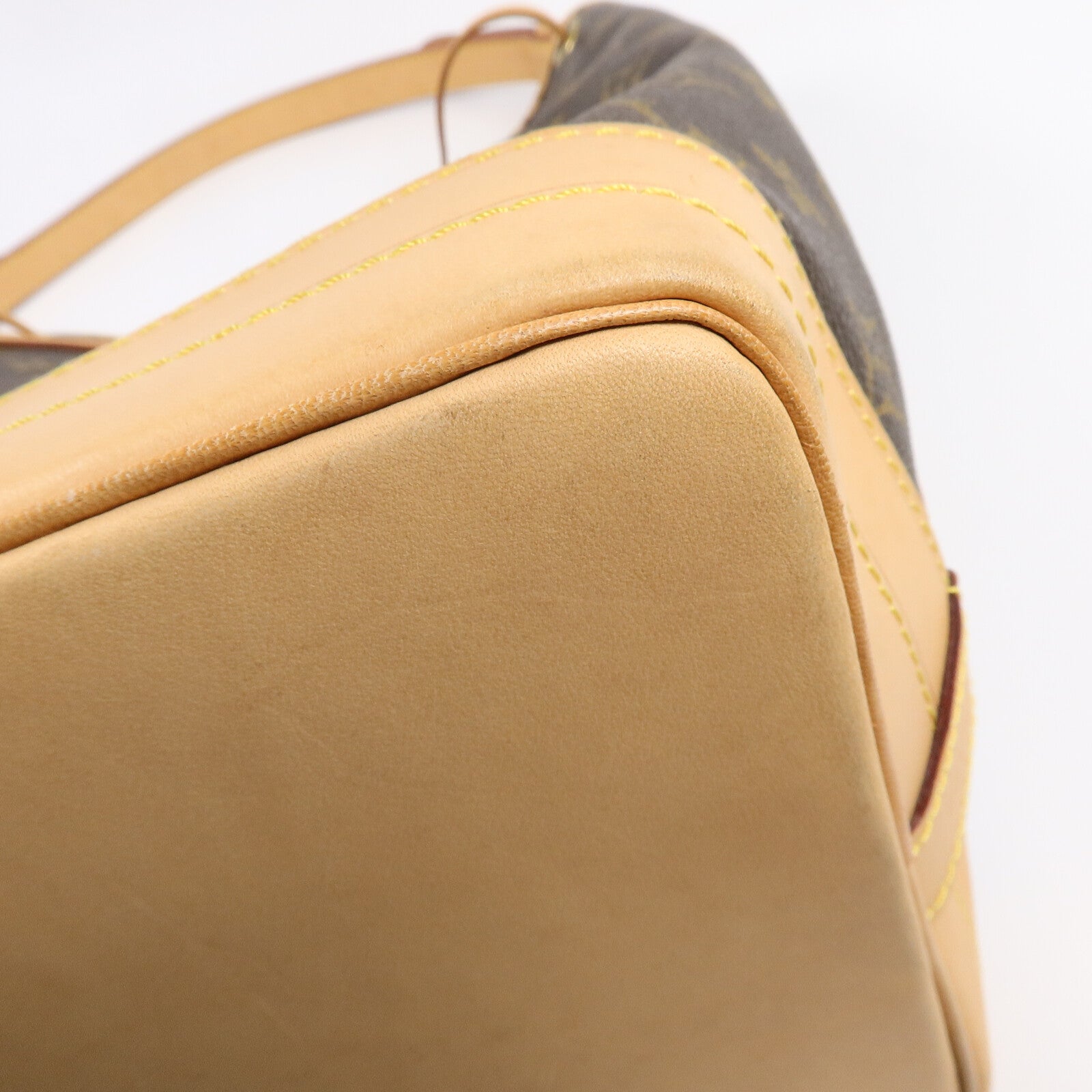 LOUIS VUITTON Monogram Noe肩背袋
