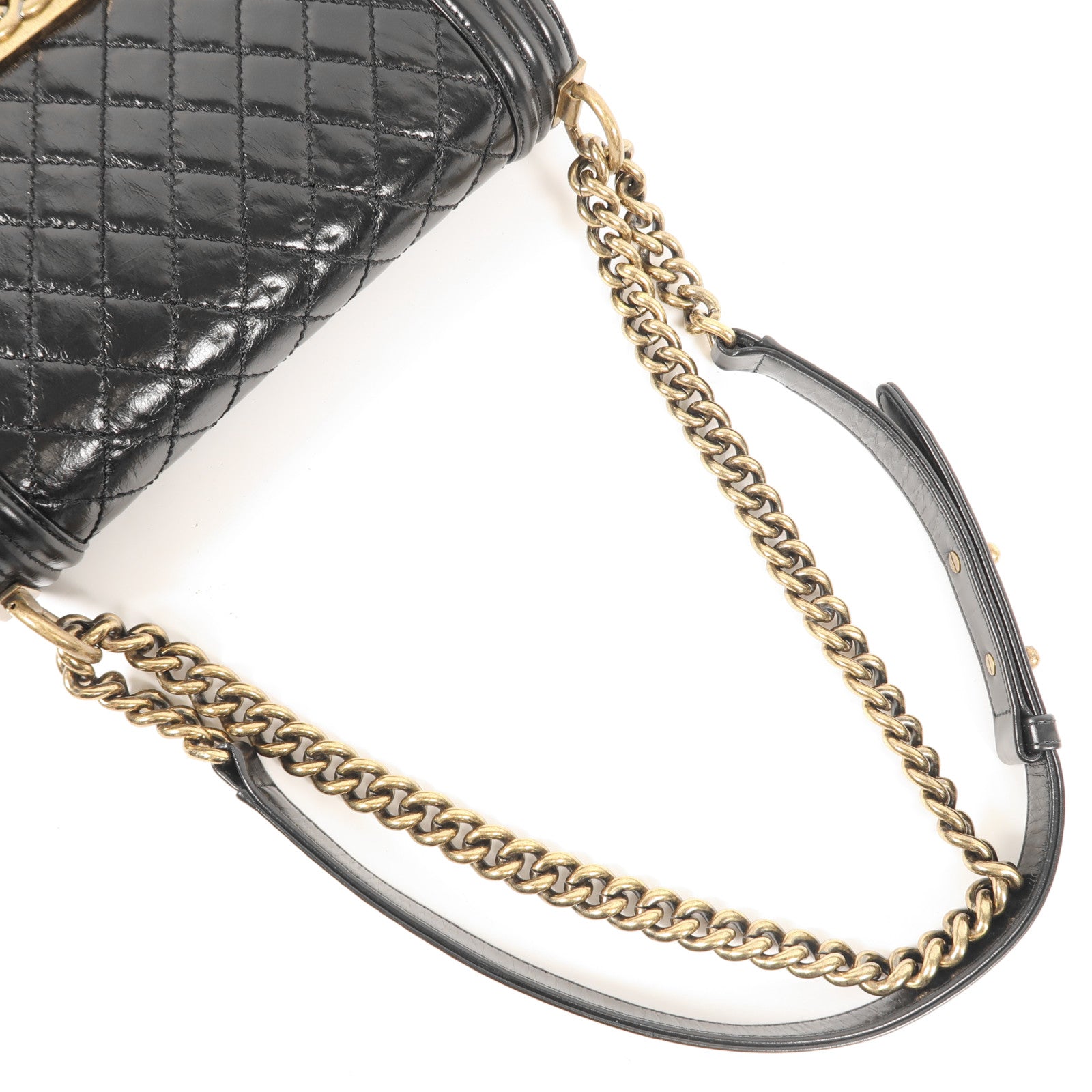 CHANEL 牛皮皮革Boy Chanel金扣肩背袋