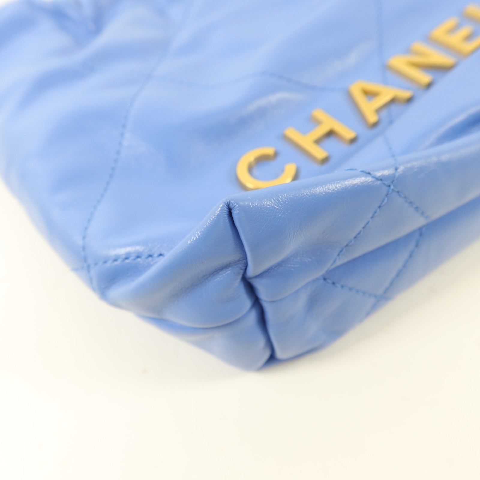 CHANEL 羊皮皮革Chanel 22 Mini手挽肩背兩用袋