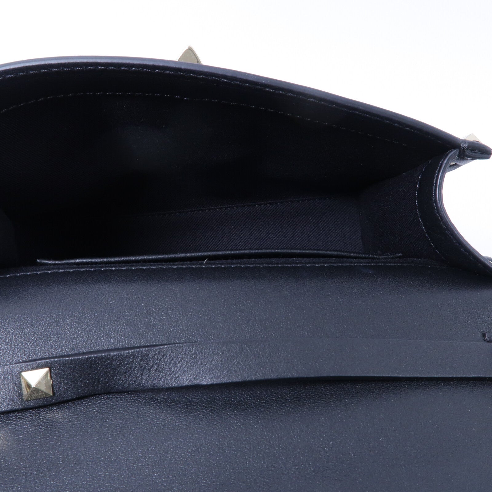 Valentino 牛皮皮革Rockstud Corssbody肩背袋