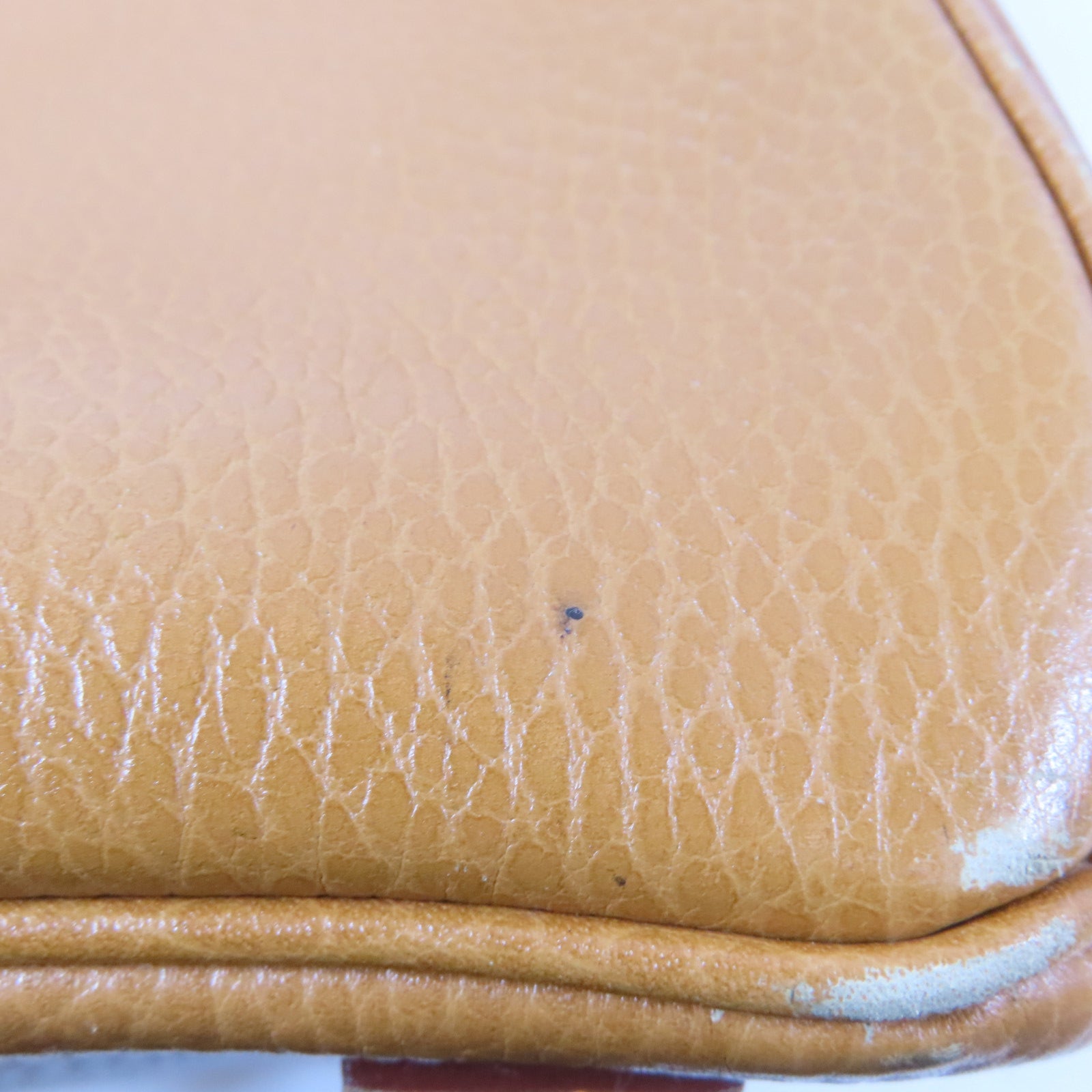 HERMES Ardennes皮革Haut a Courroies 32金扣手挽袋Caramel/啡色