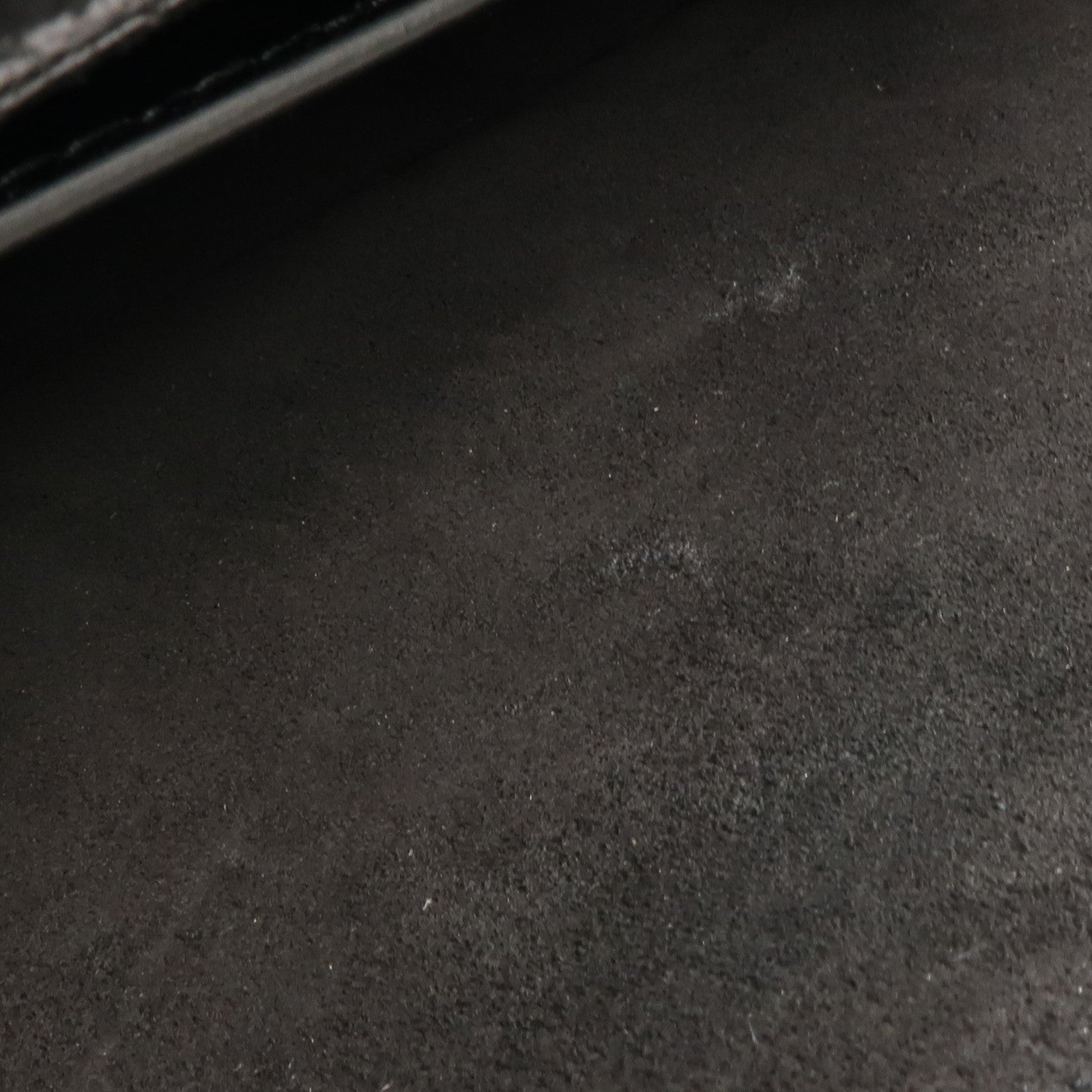 Miu Miu 山羊皮皮革Shoulder Bag銀扣肩背袋