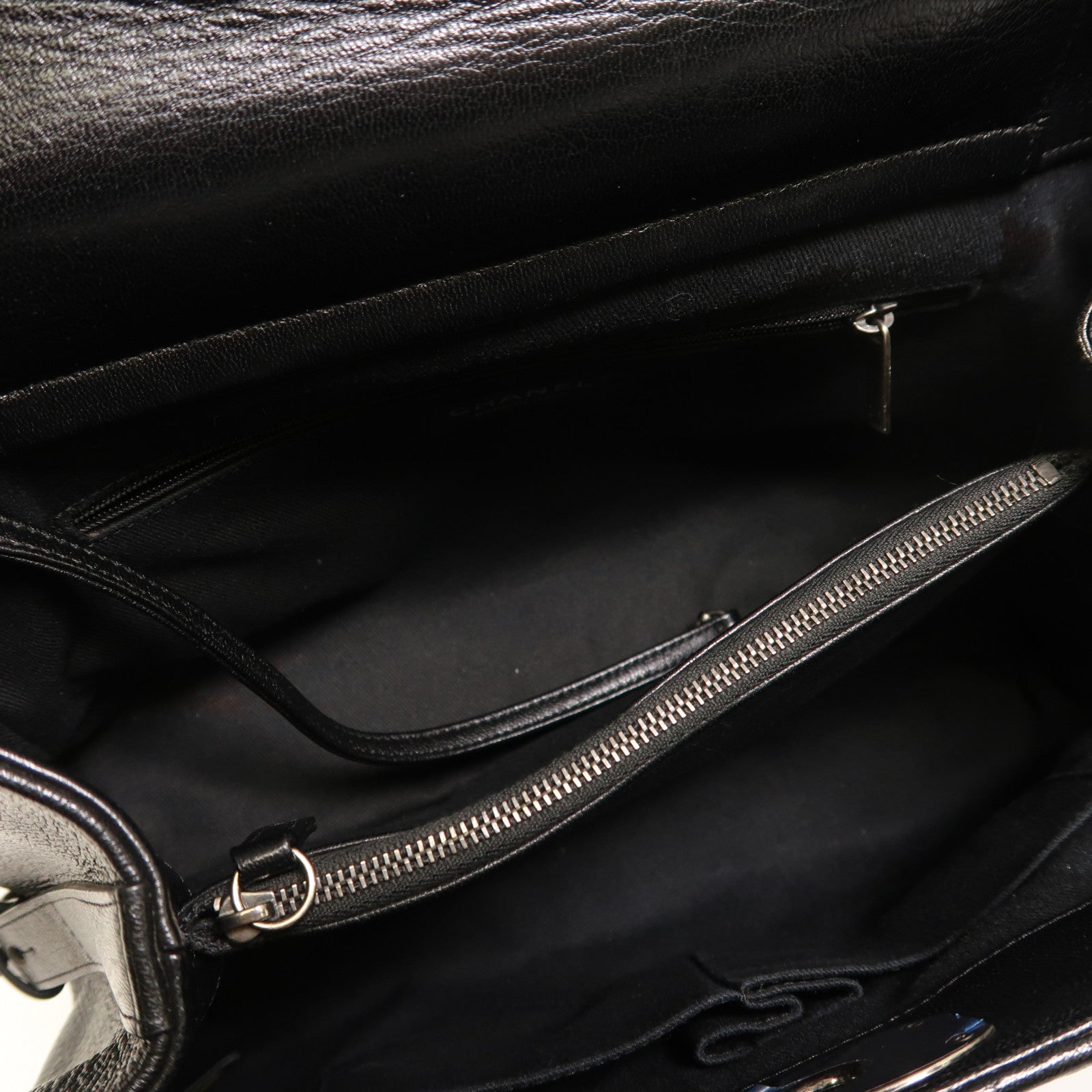 CHANEL 牛皮皮革Tote Bag銀扣肩背袋